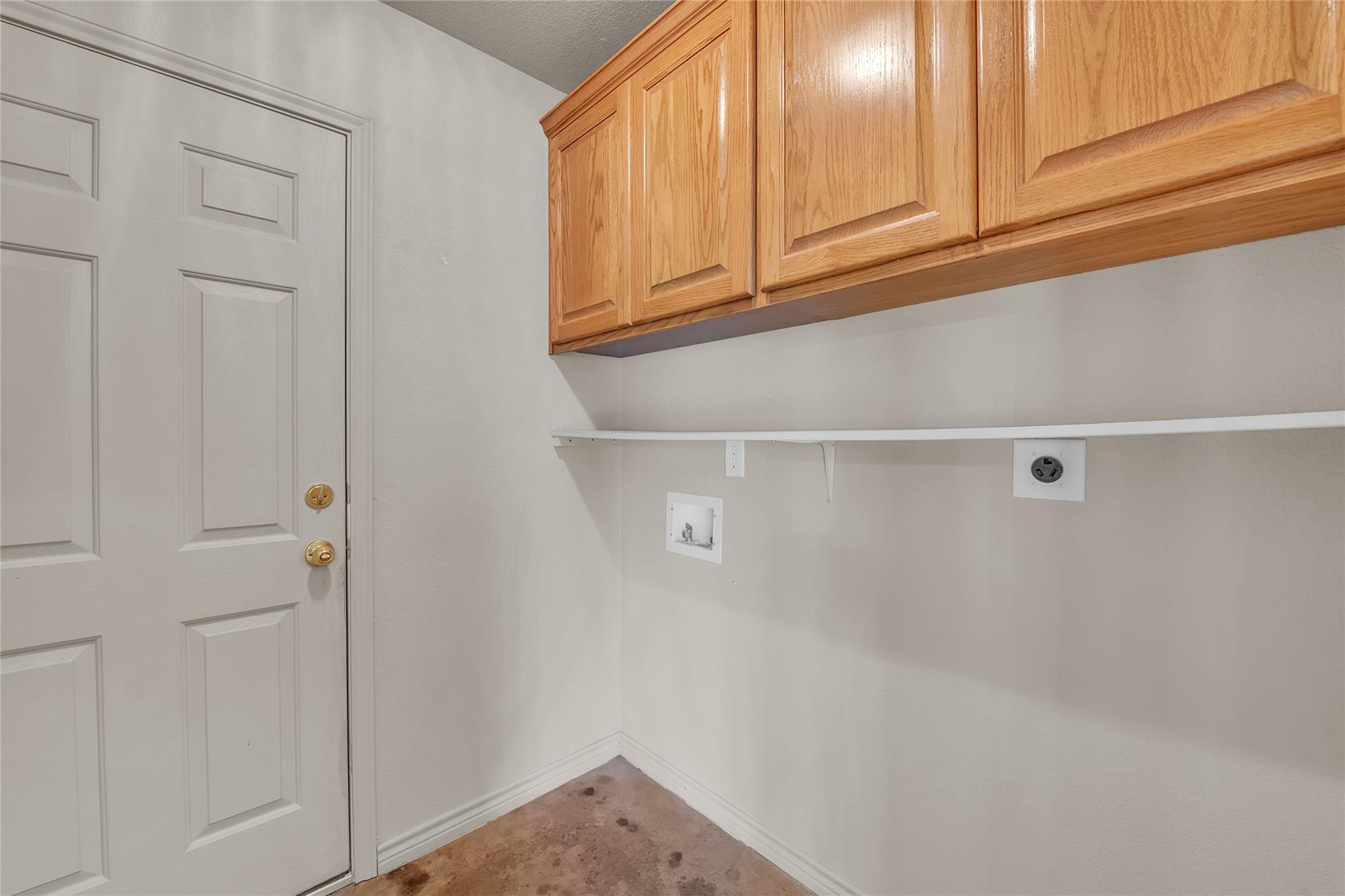 602 Antelope Ln, Lampasas, TX 76550