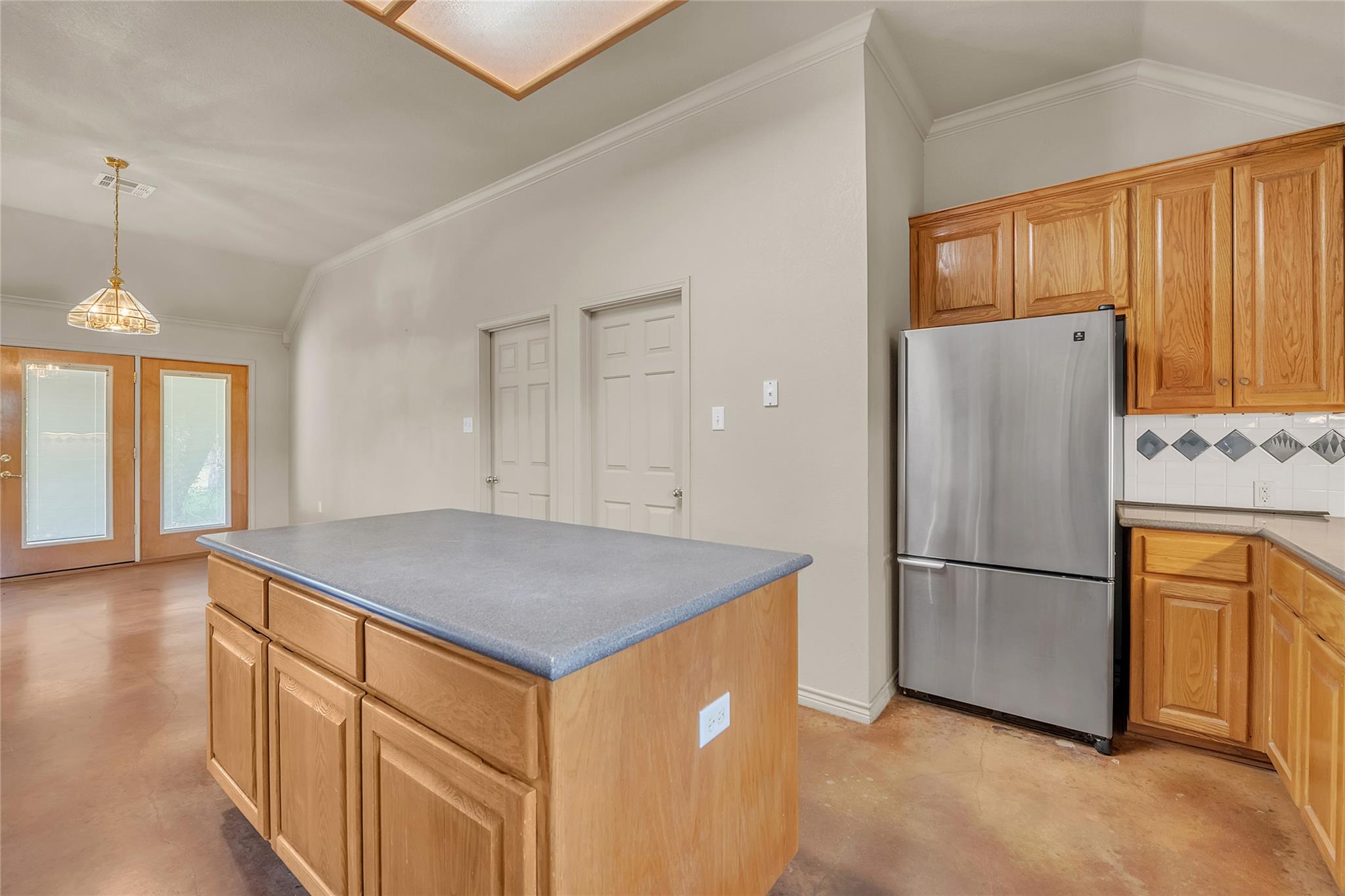 602 Antelope Ln, Lampasas, TX 76550