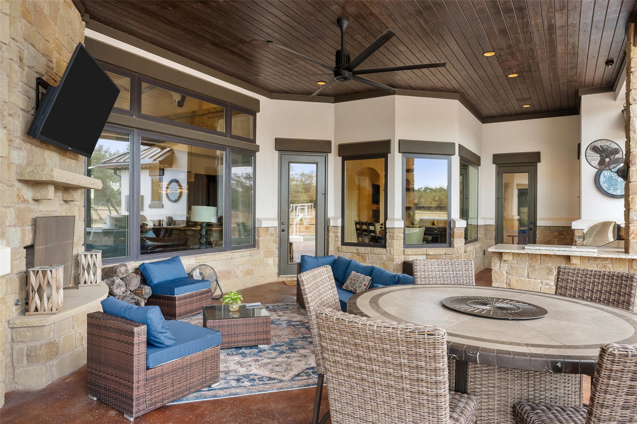 2700 County Road 282 Rd, Leander, TX 78641