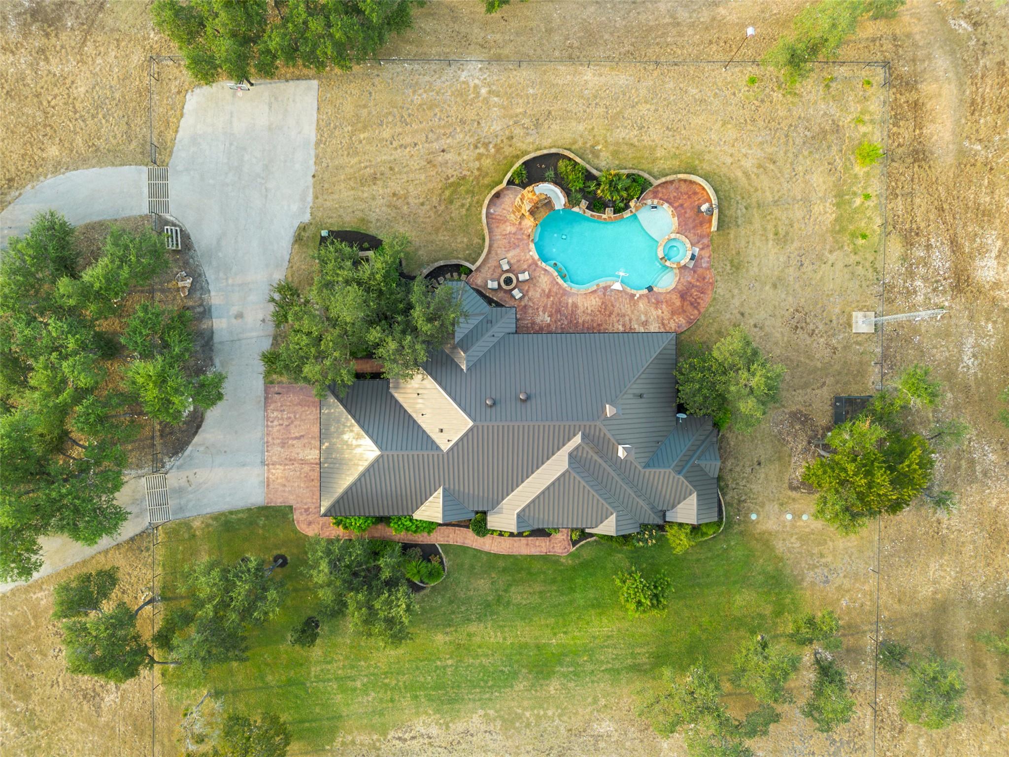 2700 County Road 282 Rd, Leander, TX 78641