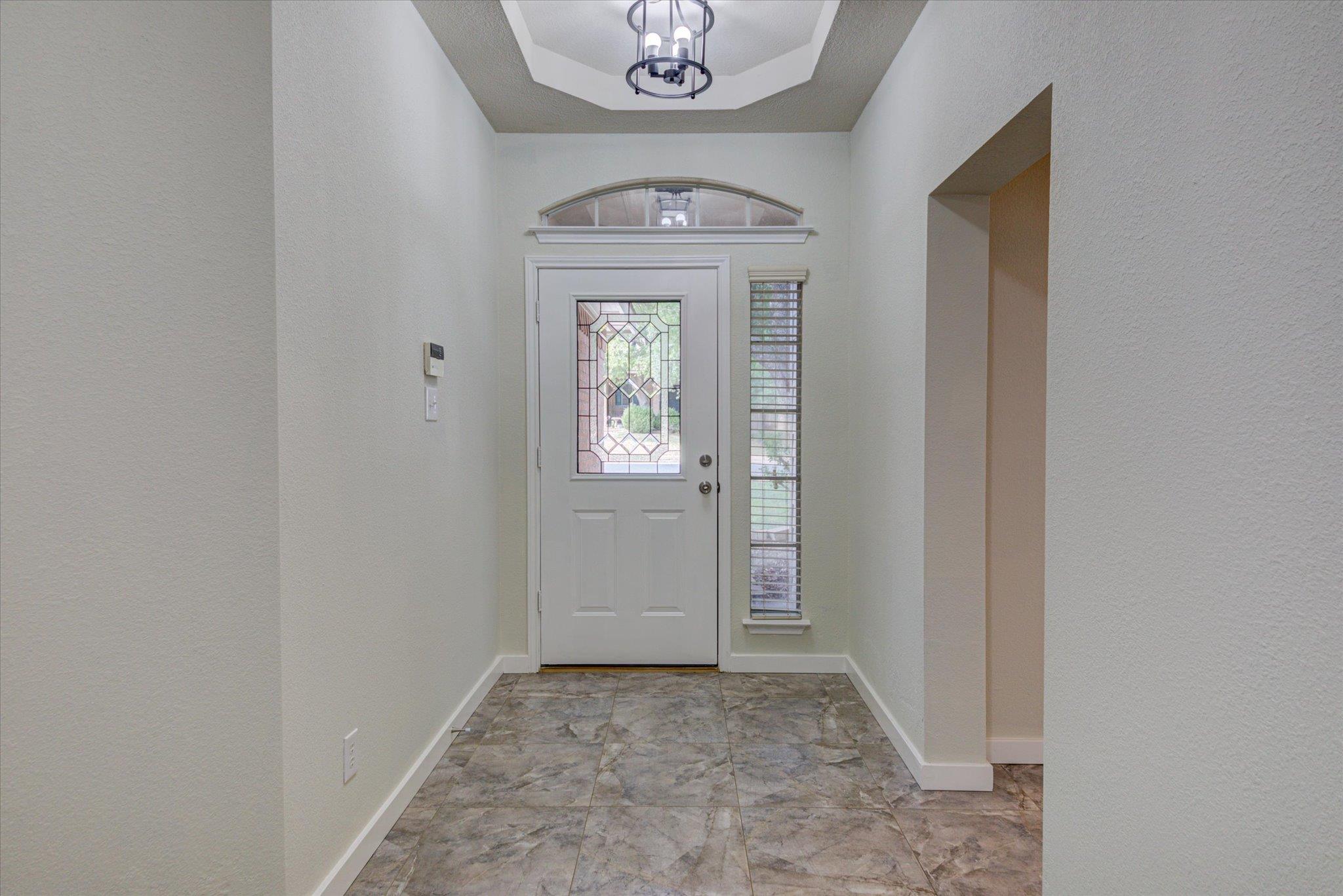 2702 Greenlee Dr, Leander, TX 78641