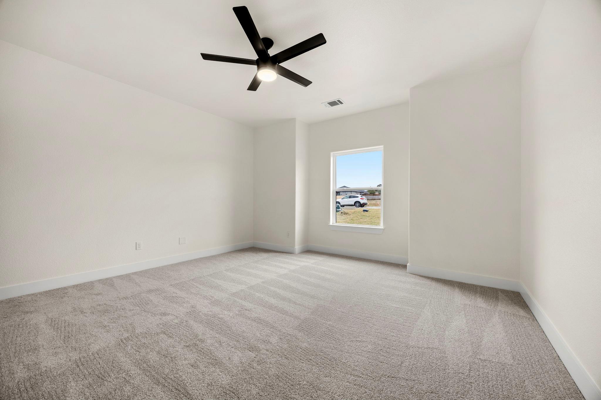 1126 Northcross Dr, Salado, TX 76571