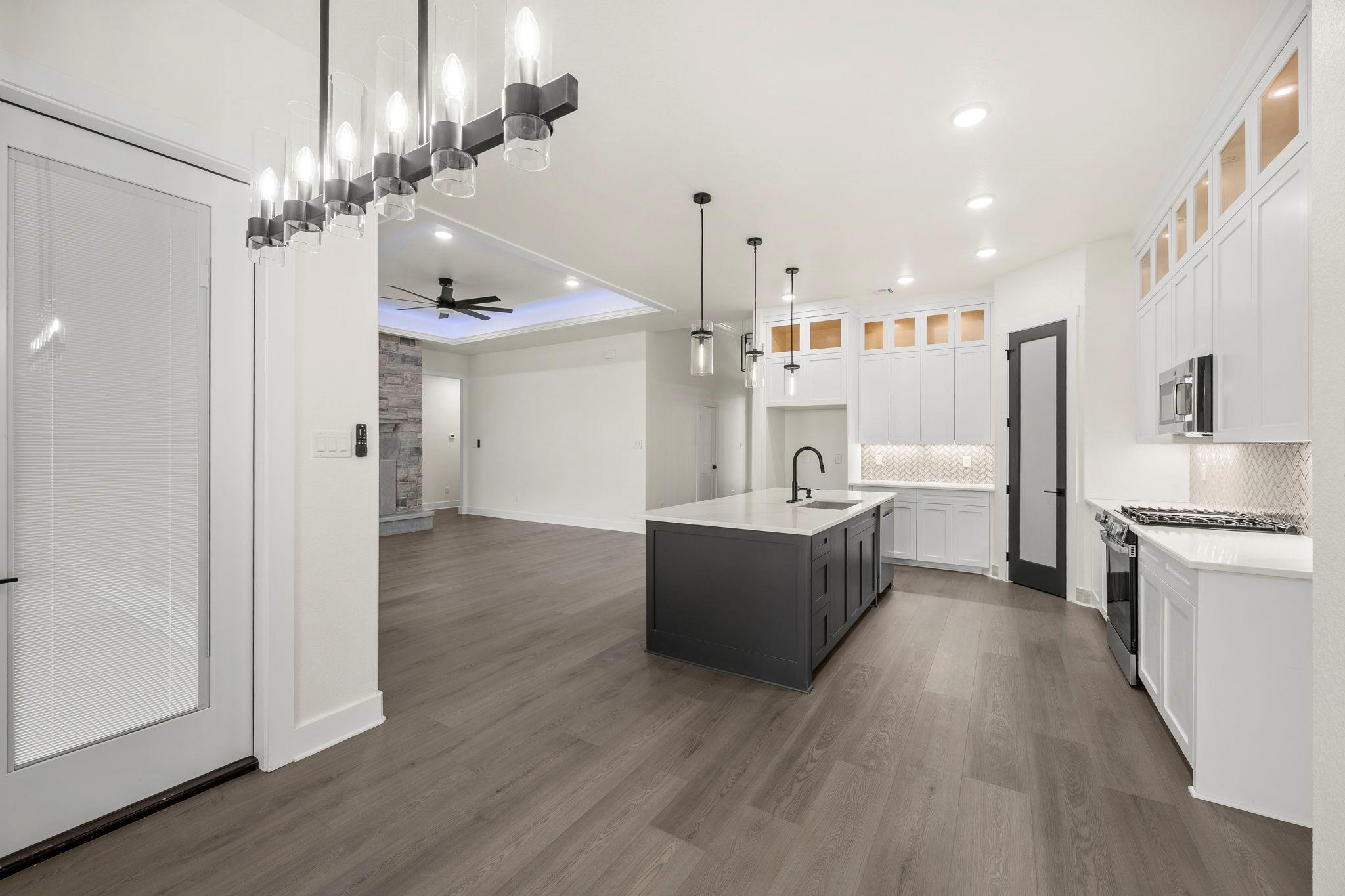 1126 Northcross Dr, Salado, TX 76571