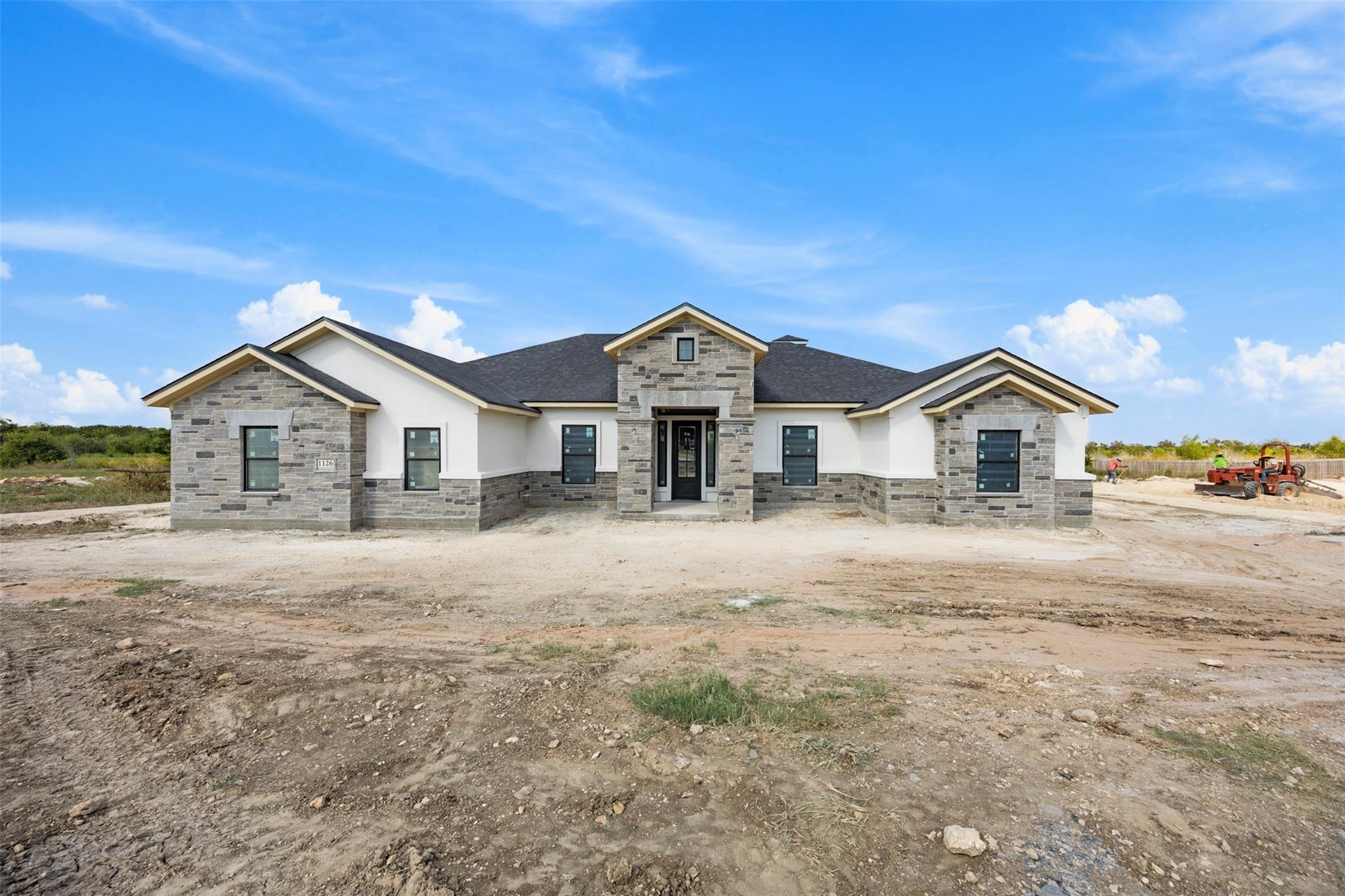 1126 Northcross Dr, Salado, TX 76571