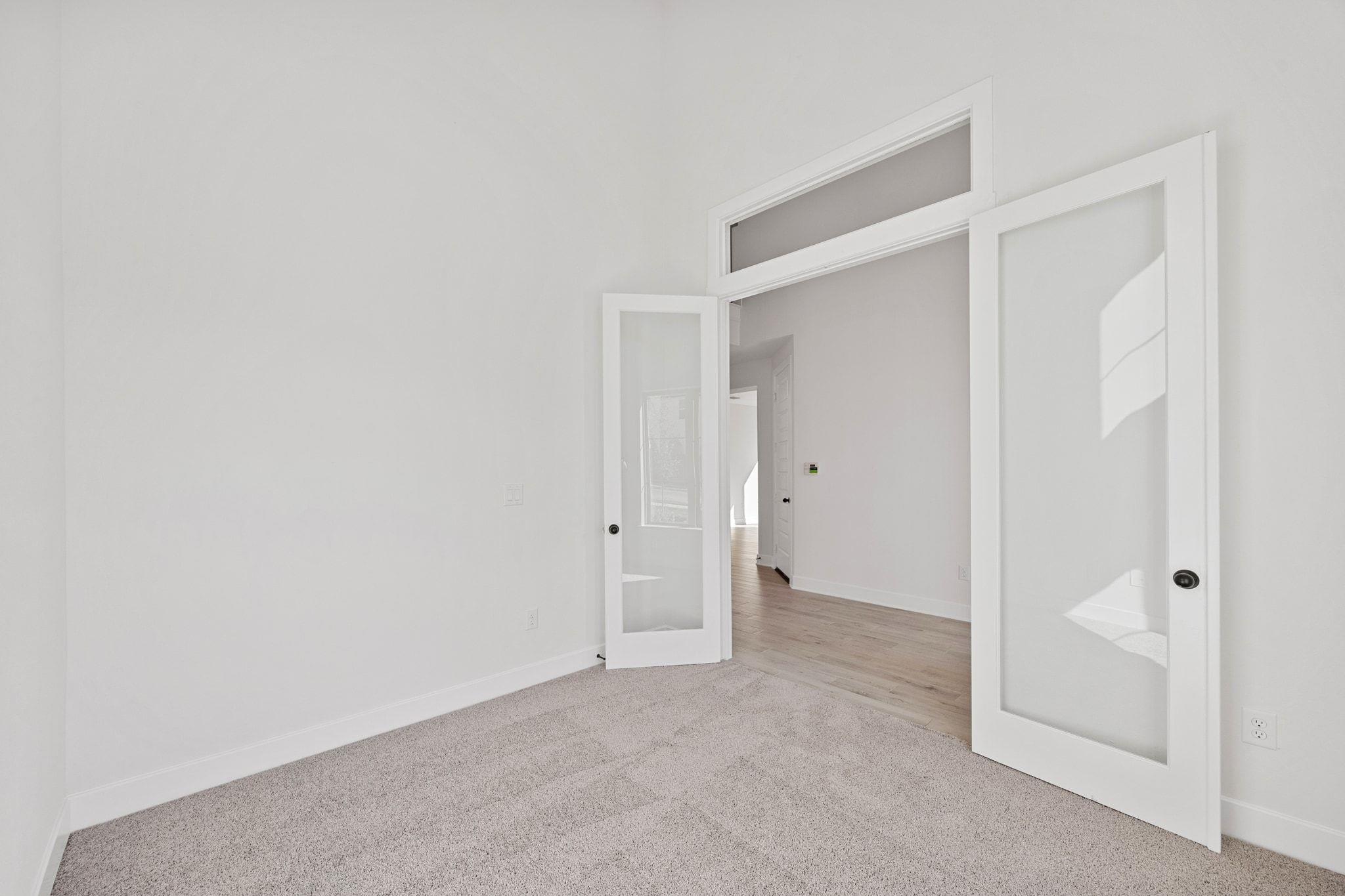 817 Rock Daisy Trl, Hutto, TX 78634