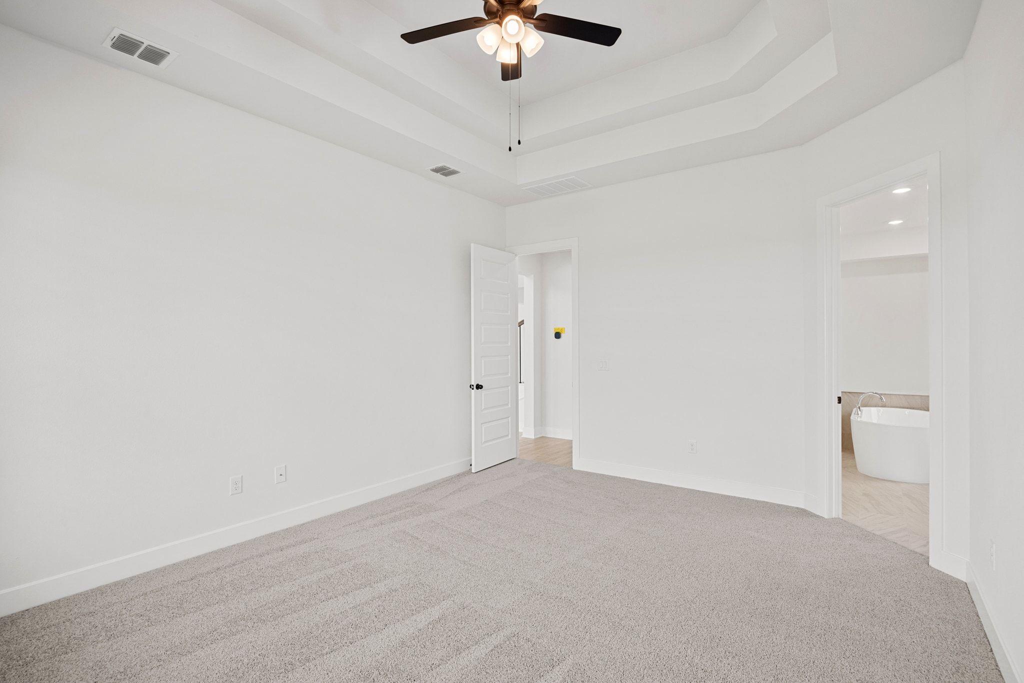 817 Rock Daisy Trl, Hutto, TX 78634