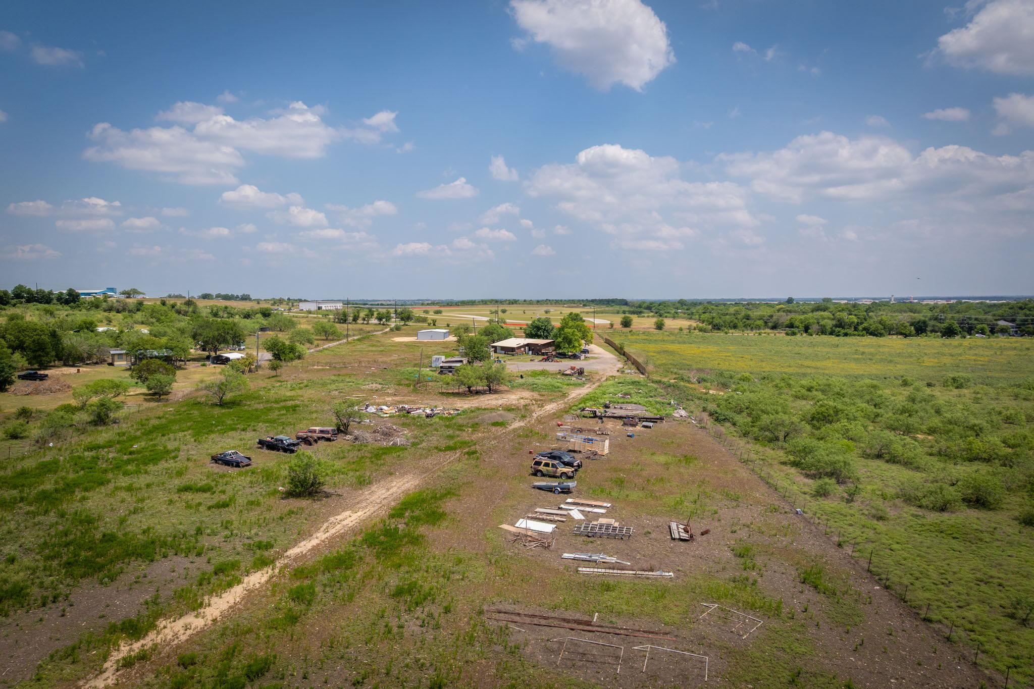 2811 Harris Hill Rd, San Marcos, TX 78666