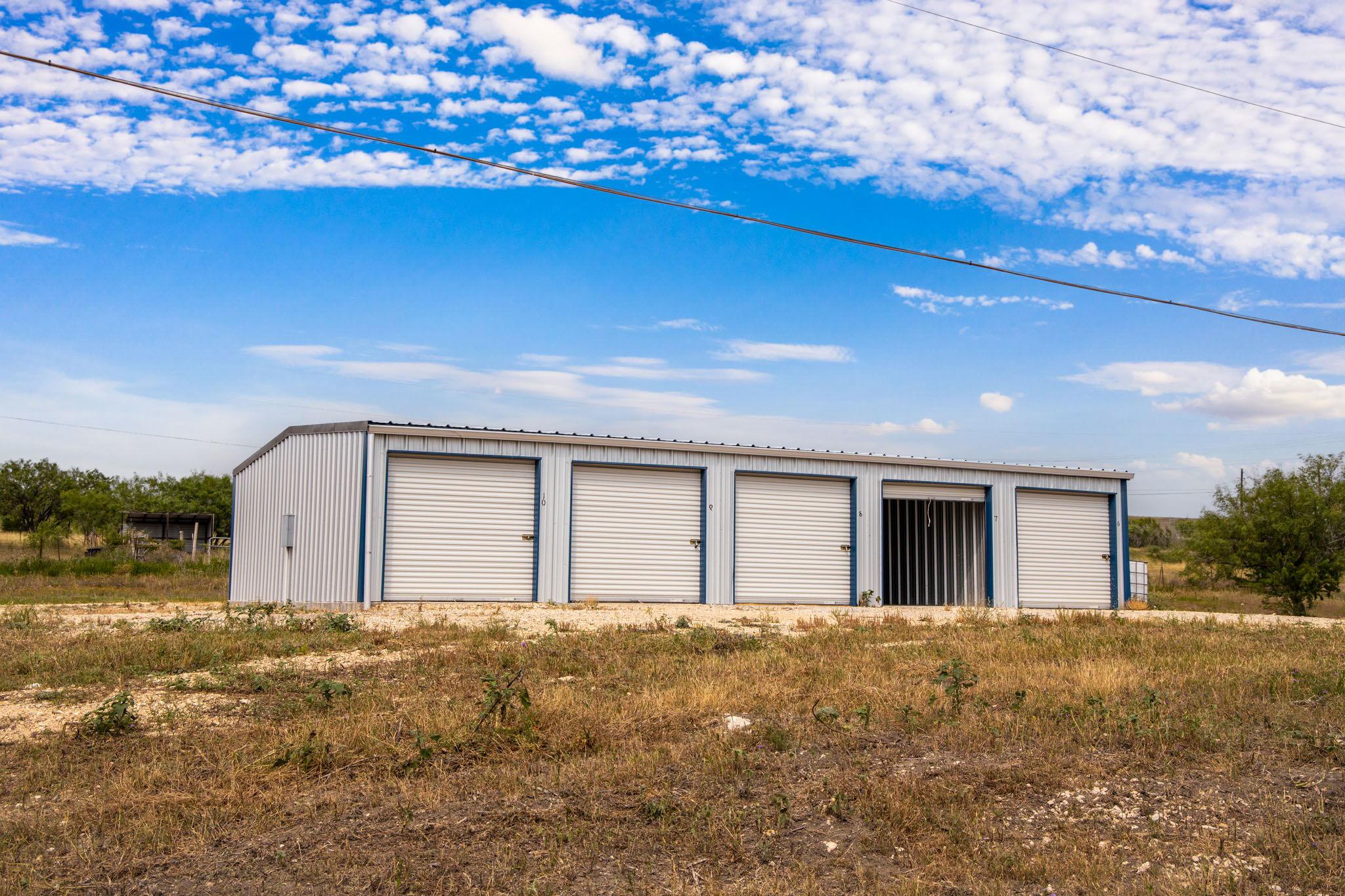 2811 Harris Hill Rd, San Marcos, TX 78666