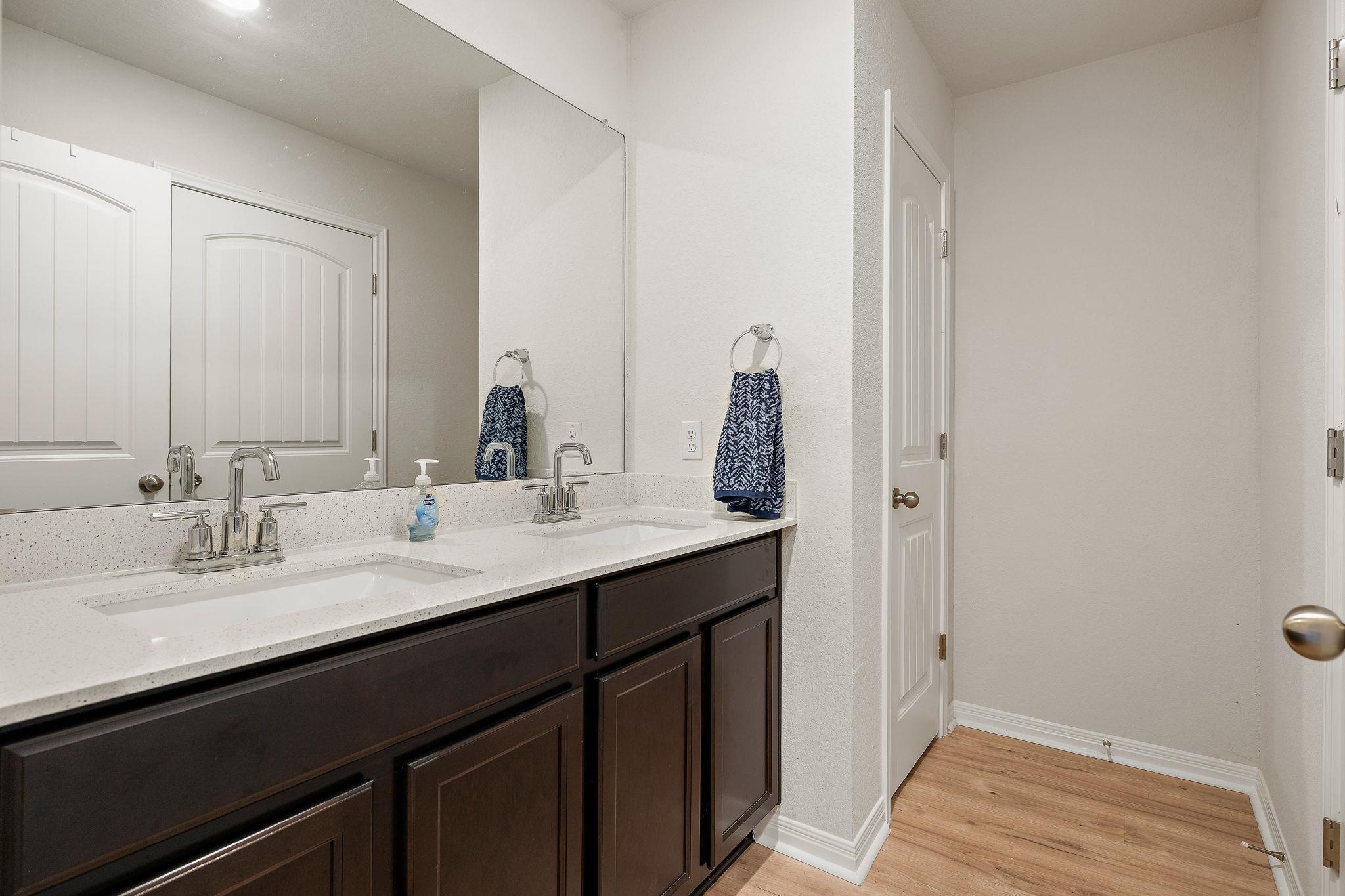 460 Colovista Pkwy, Bastrop, TX 78602