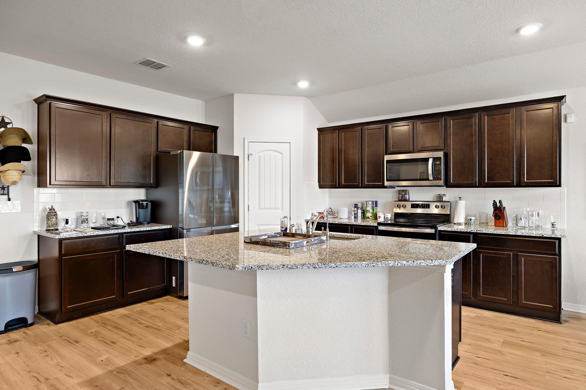 460 Colovista Pkwy, Bastrop, TX 78602