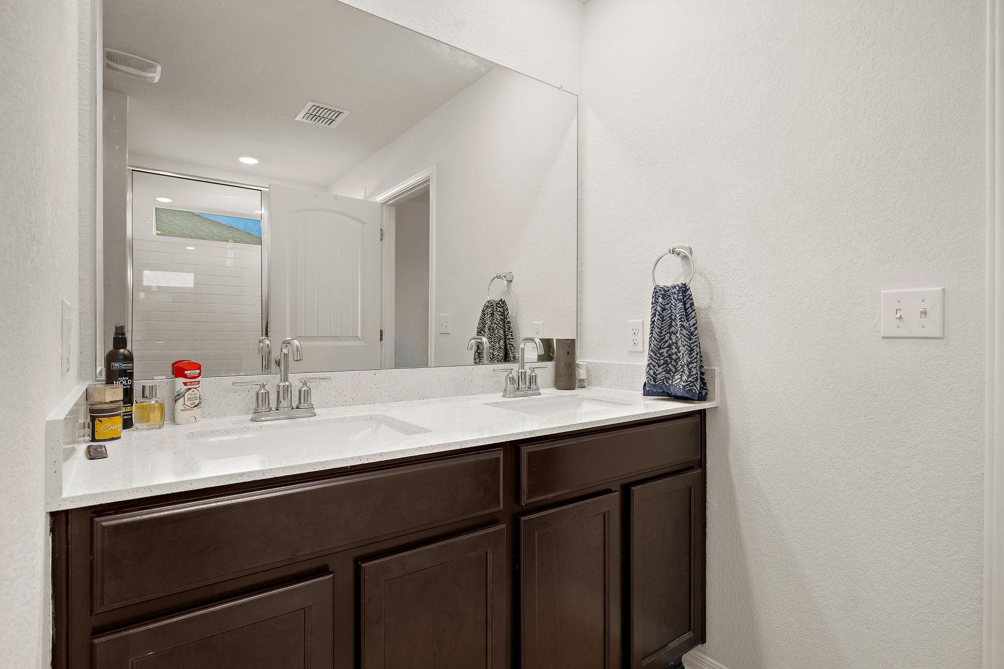 460 Colovista Pkwy, Bastrop, TX 78602