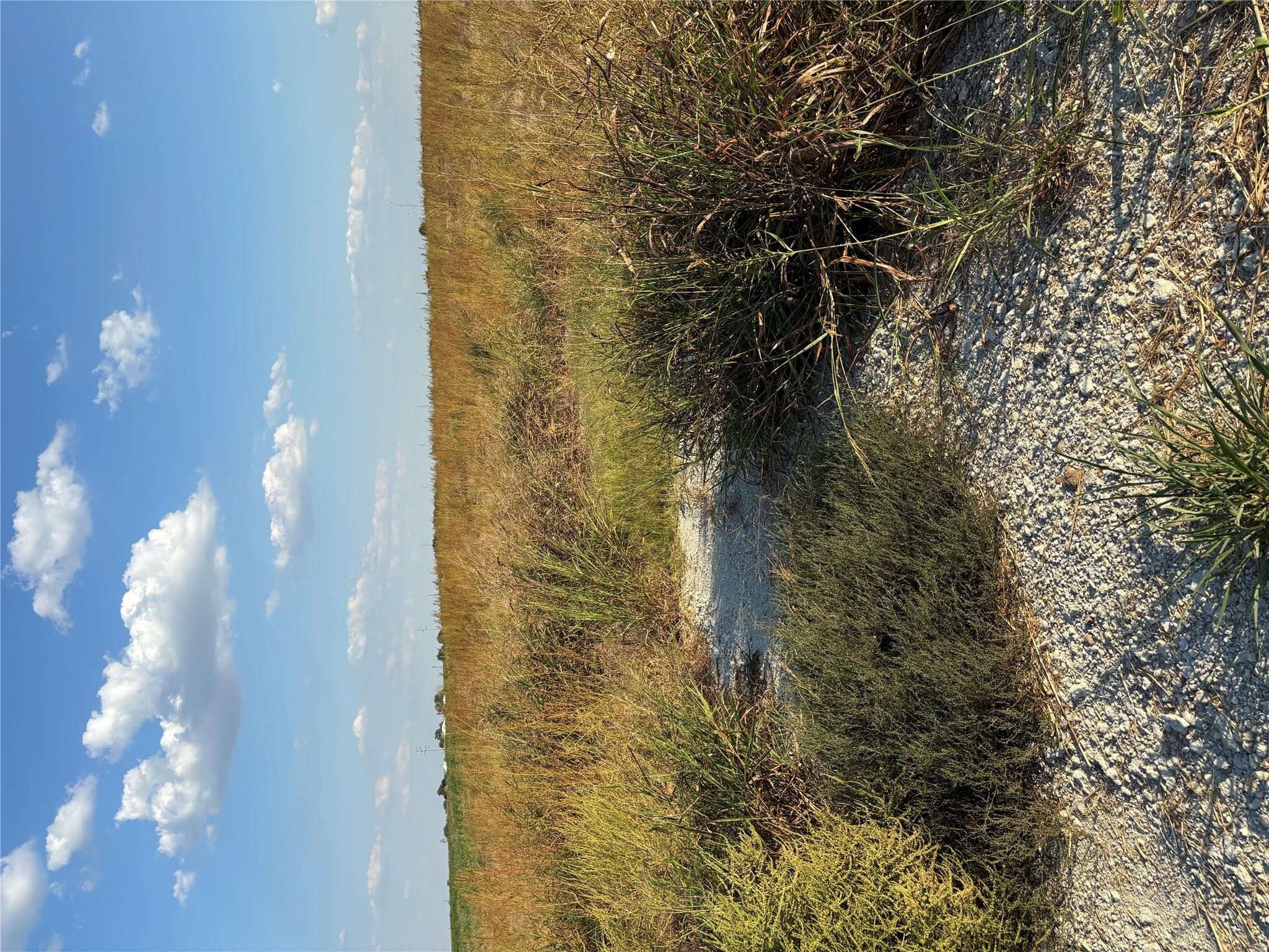 305 County Rd 134, Burlington, TX 76519