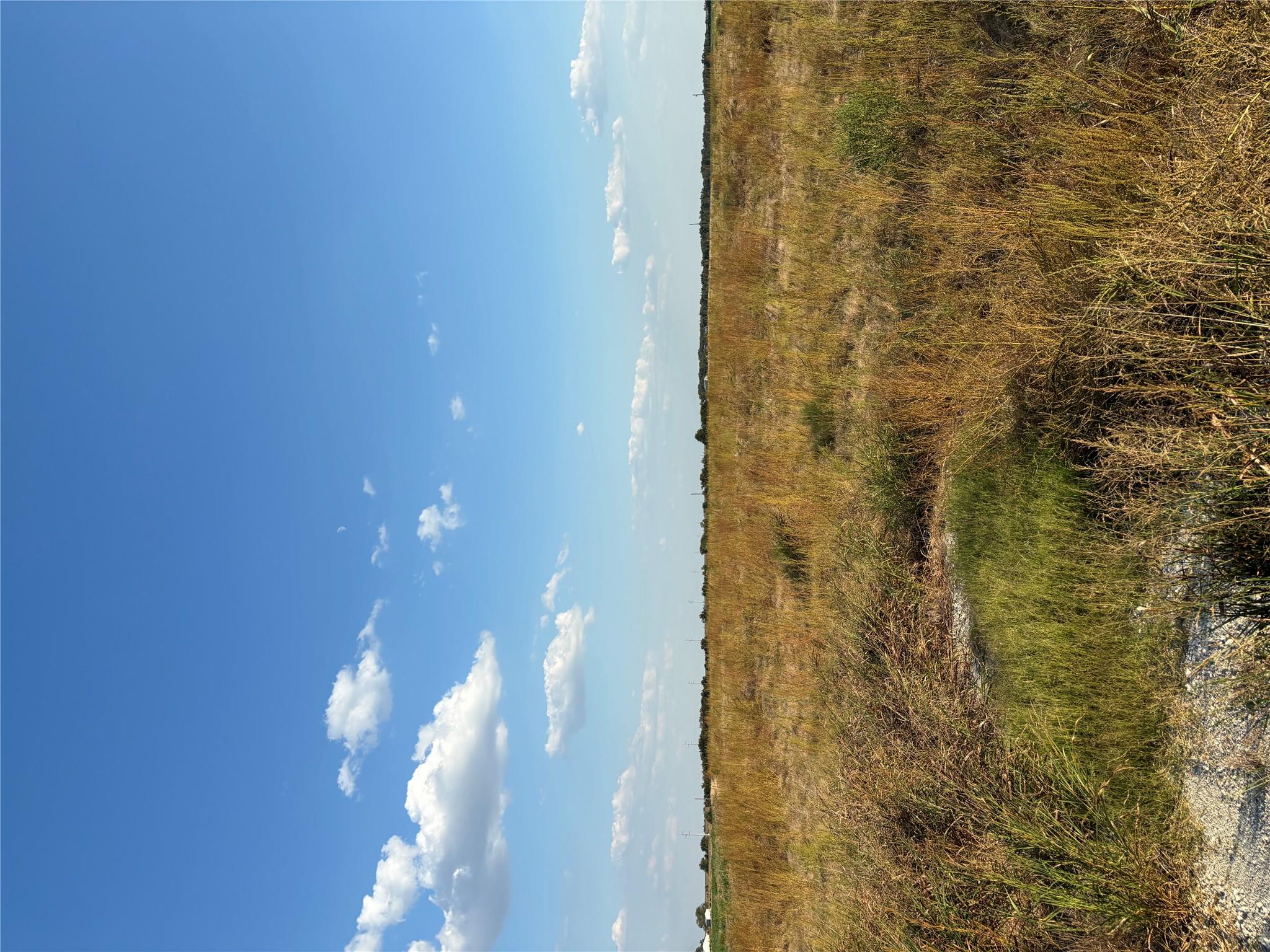 305 County Rd 134, Burlington, TX 76519