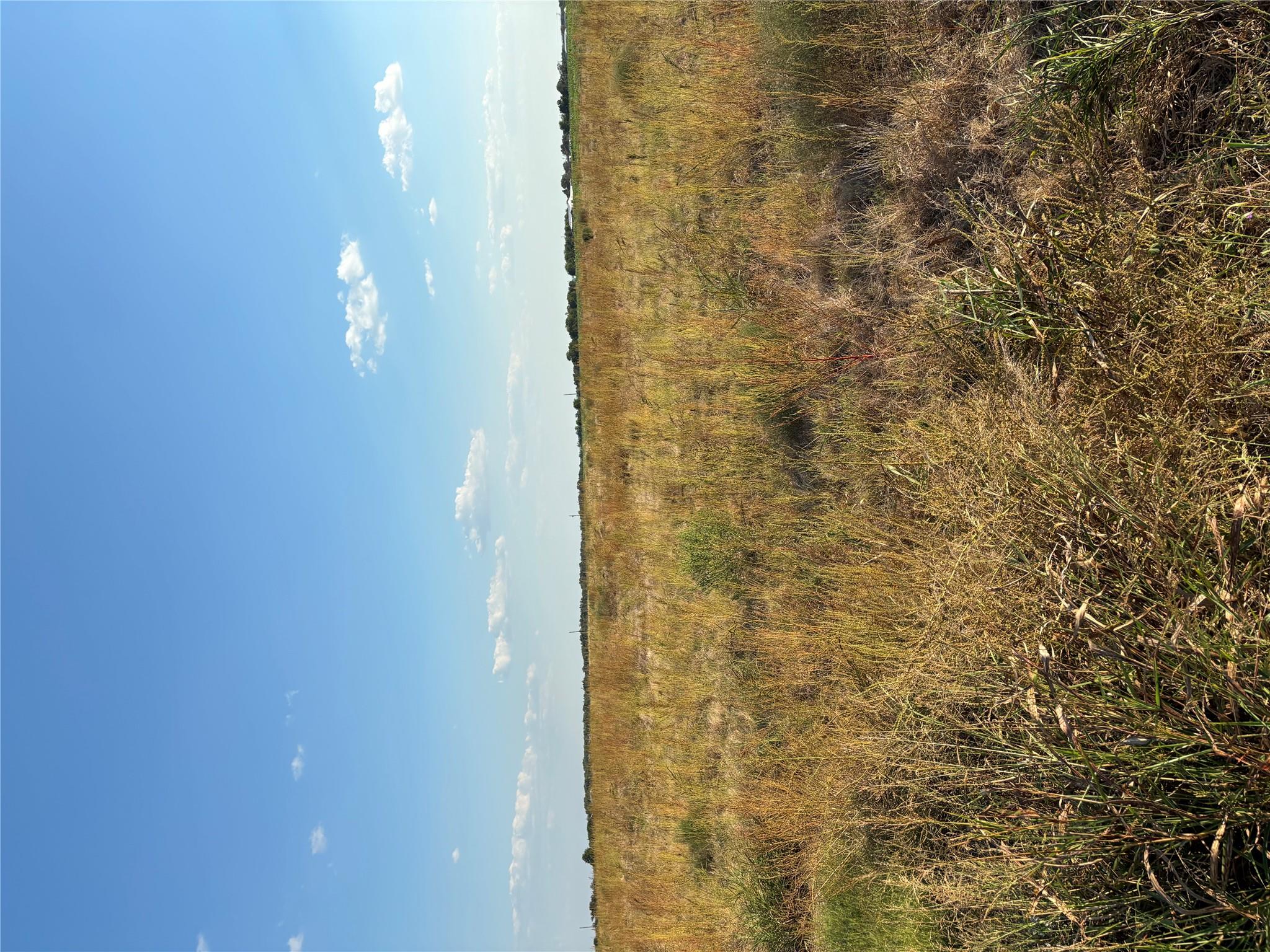 305 County Rd 134, Burlington, TX 76519