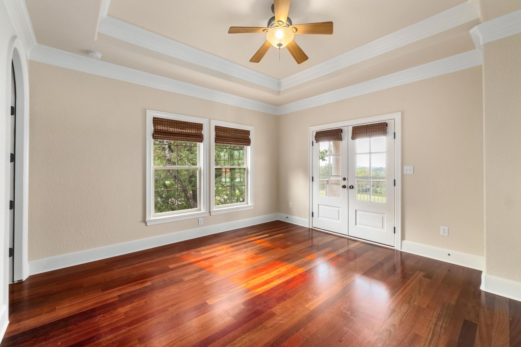 409 Hazeltine Dr, Lakeway, TX 78734