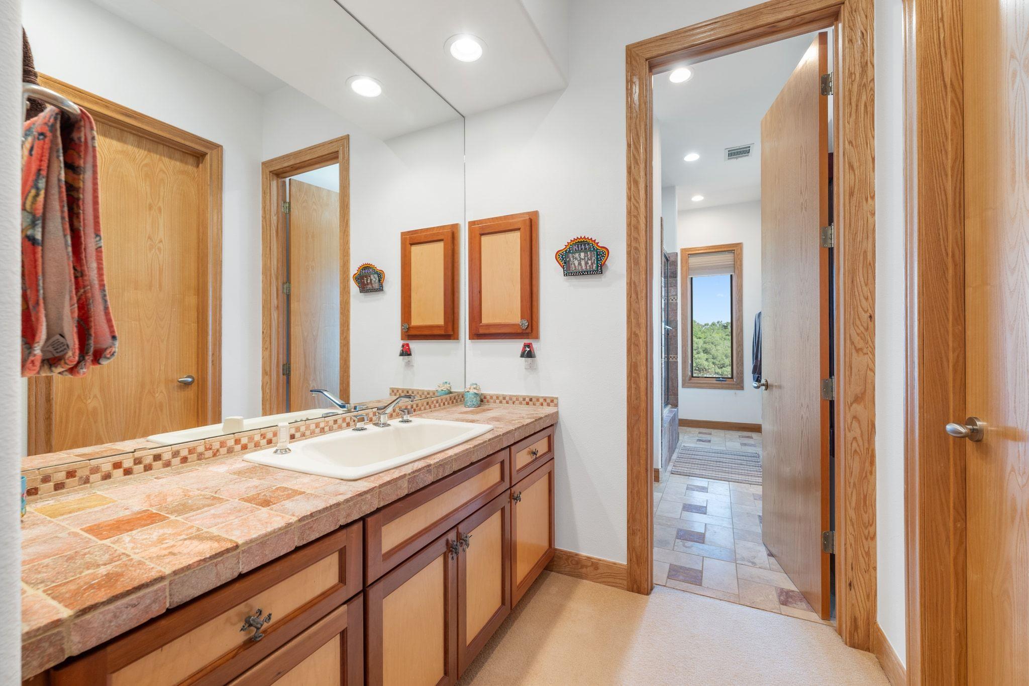 19901 Moon Dance Ln, Spicewood, TX 78669