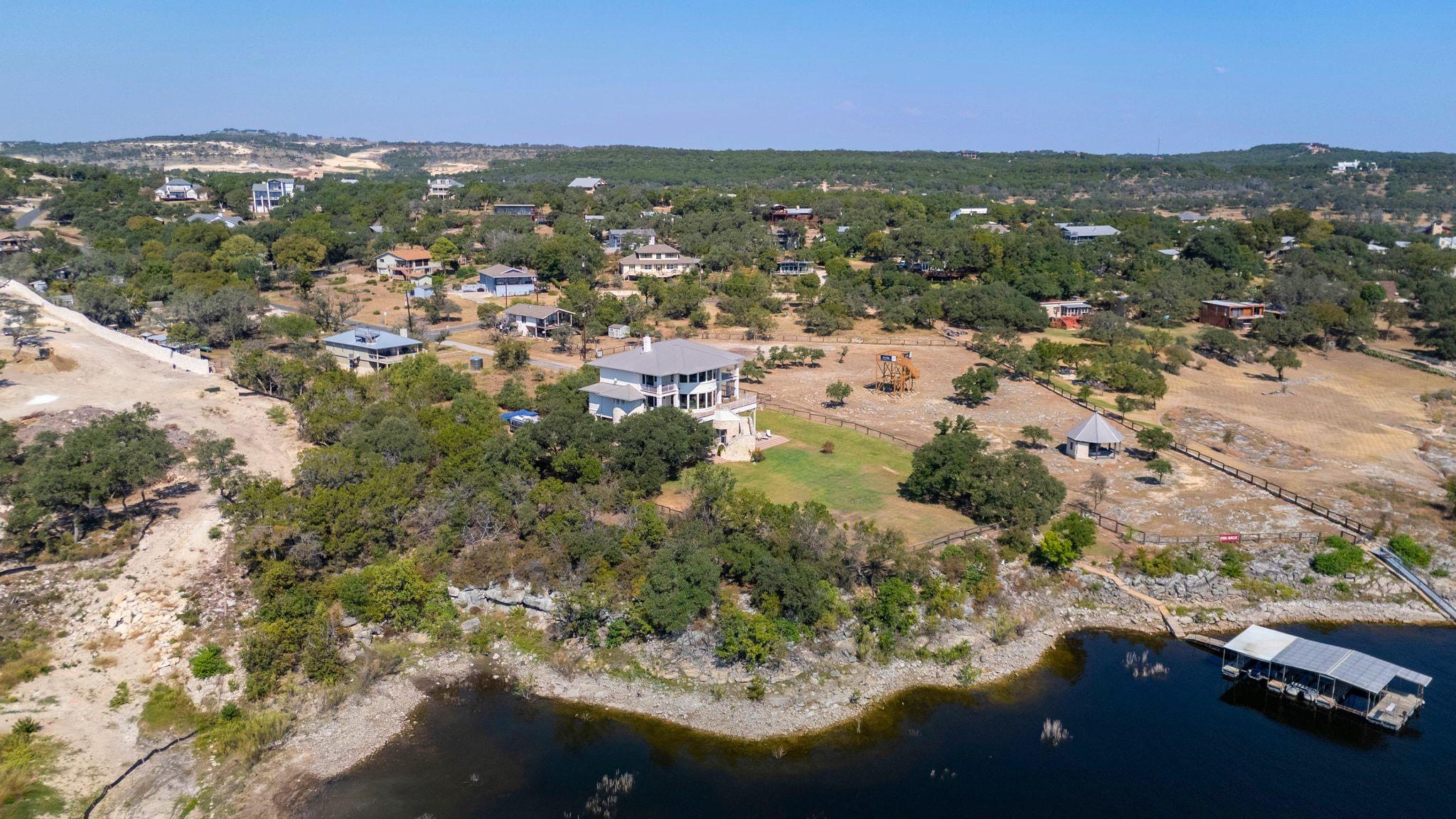 19901 Moon Dance Ln, Spicewood, TX 78669