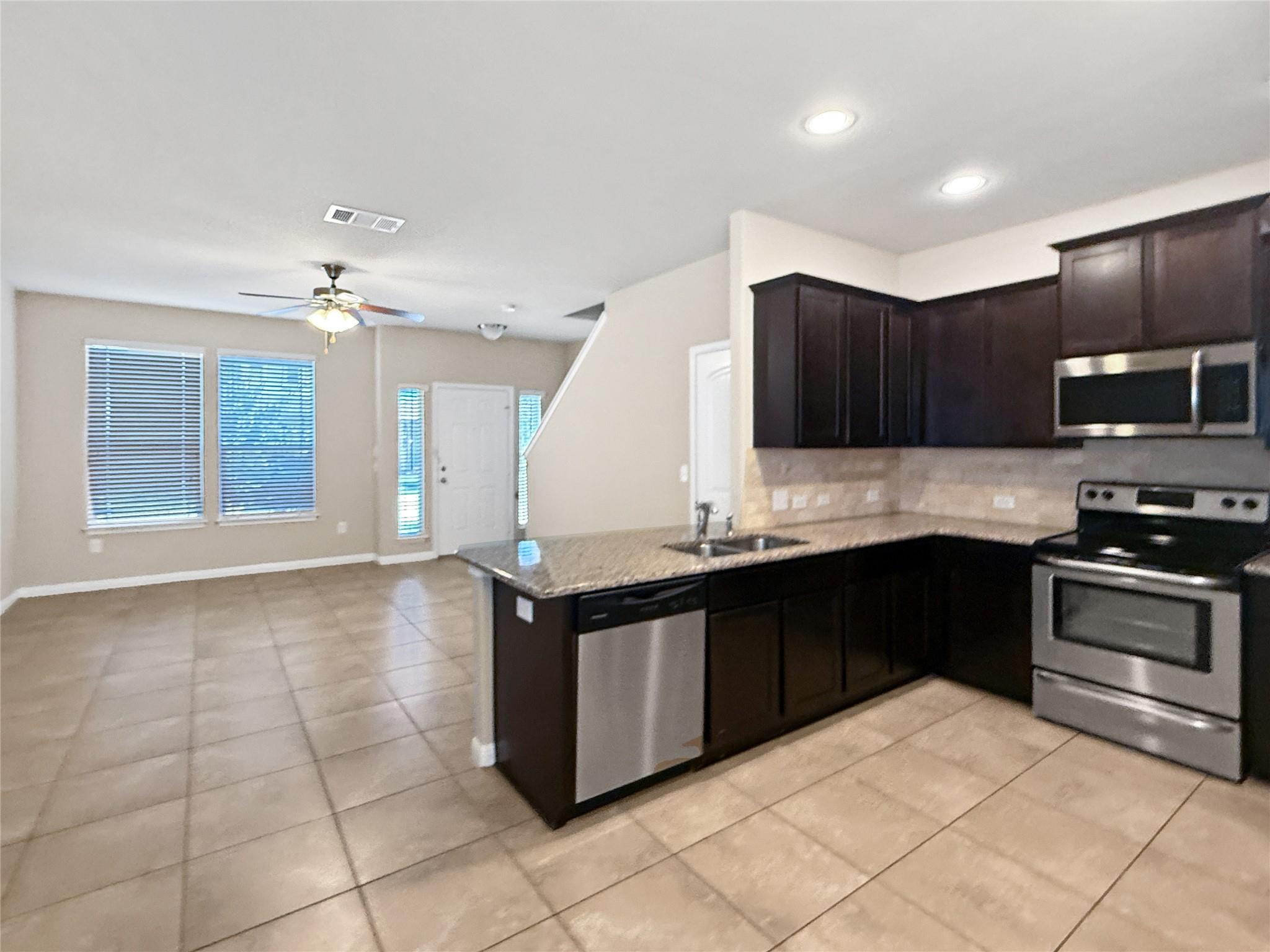 205 Cane River Rd, Pflugerville, TX 78660