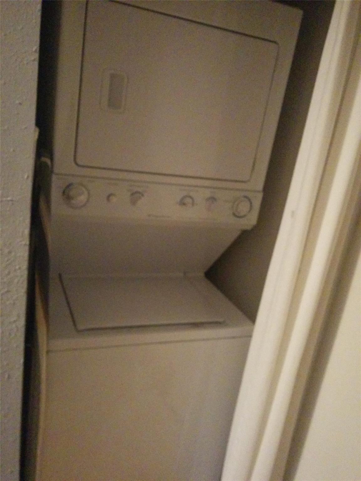 2708 S 1st St # 106, Austin, TX 78704