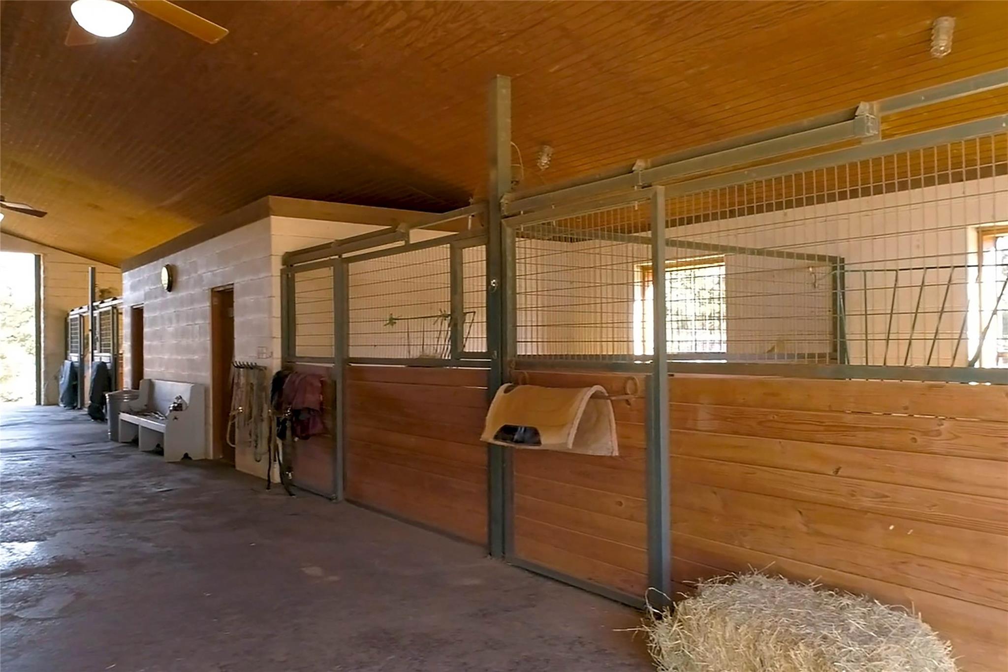 1655 N Walnut Springs Rd, Johnson City, TX 78636