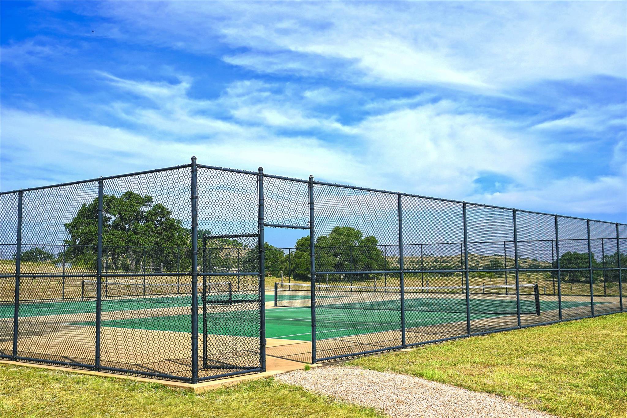 1655 N Walnut Springs Rd, Johnson City, TX 78636