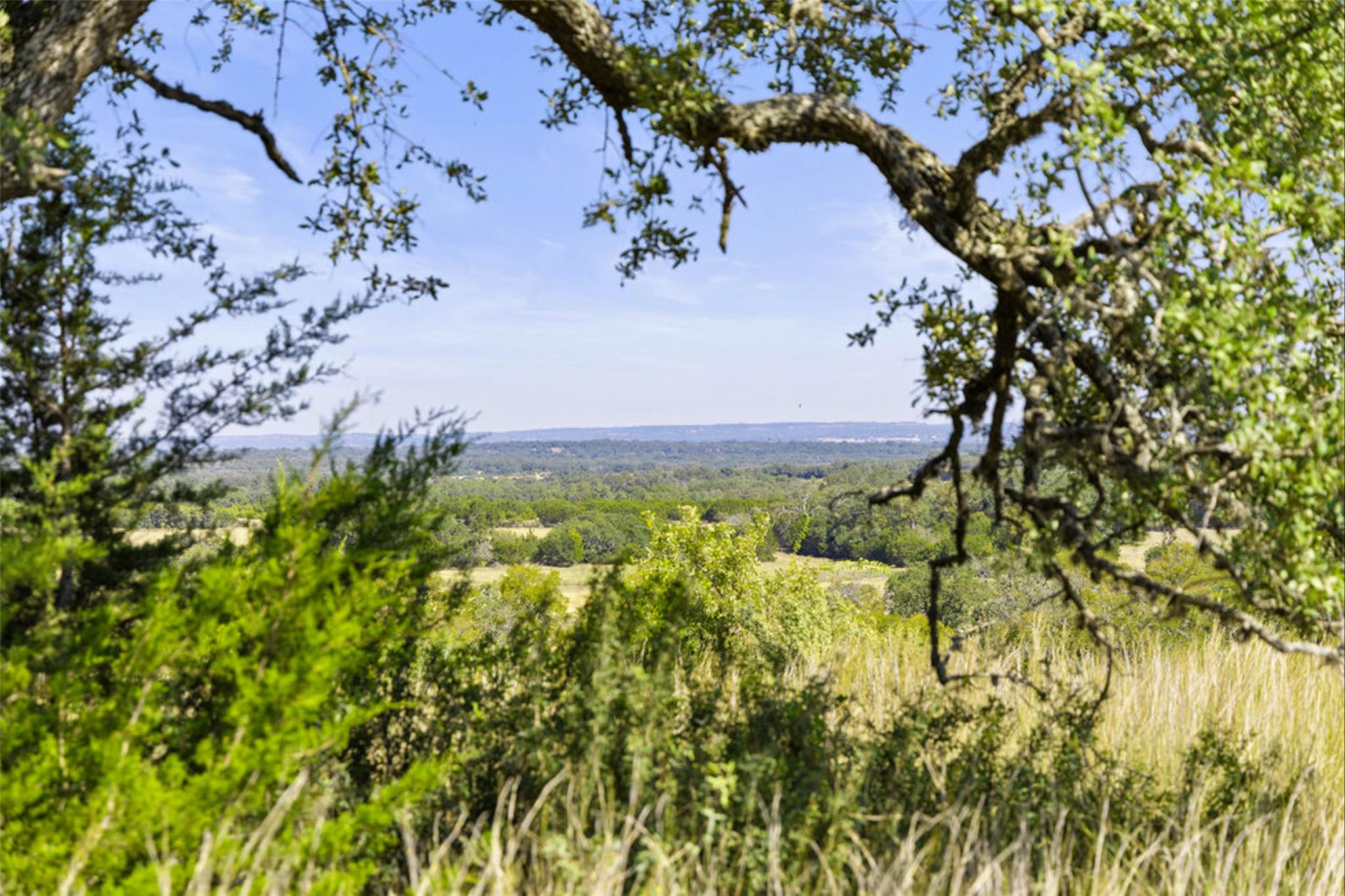 1655 N Walnut Springs Rd, Johnson City, TX 78636