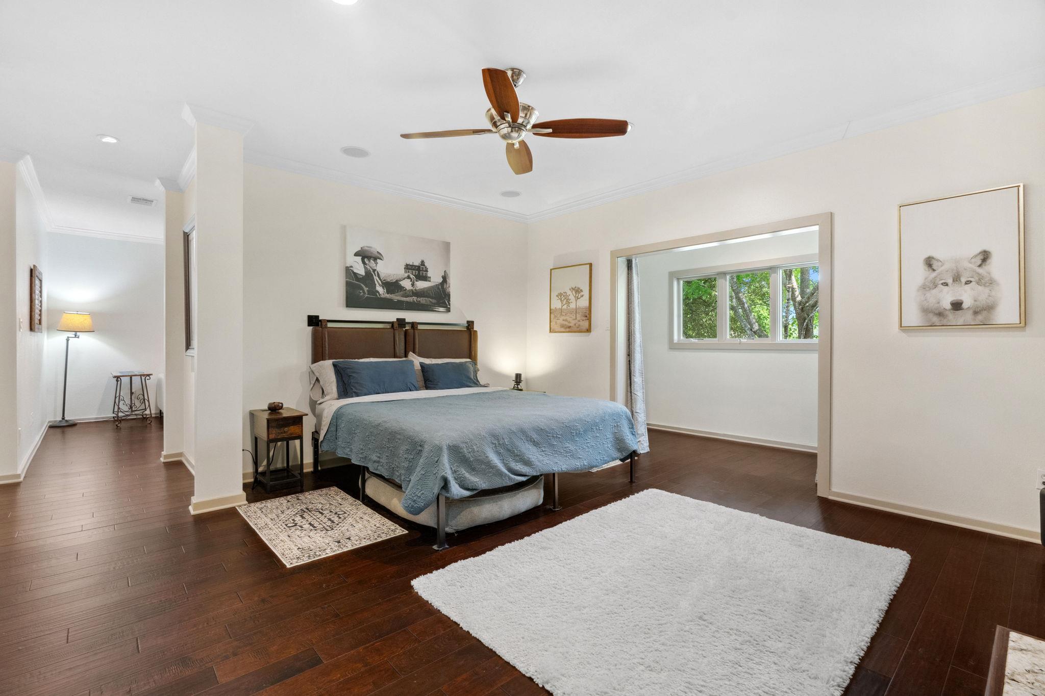 9 Swiftwater Trl, The Hills, TX 78738