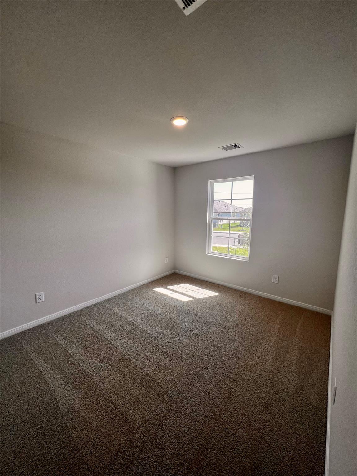 316 Abbey Ln, Lockhart, TX 78644