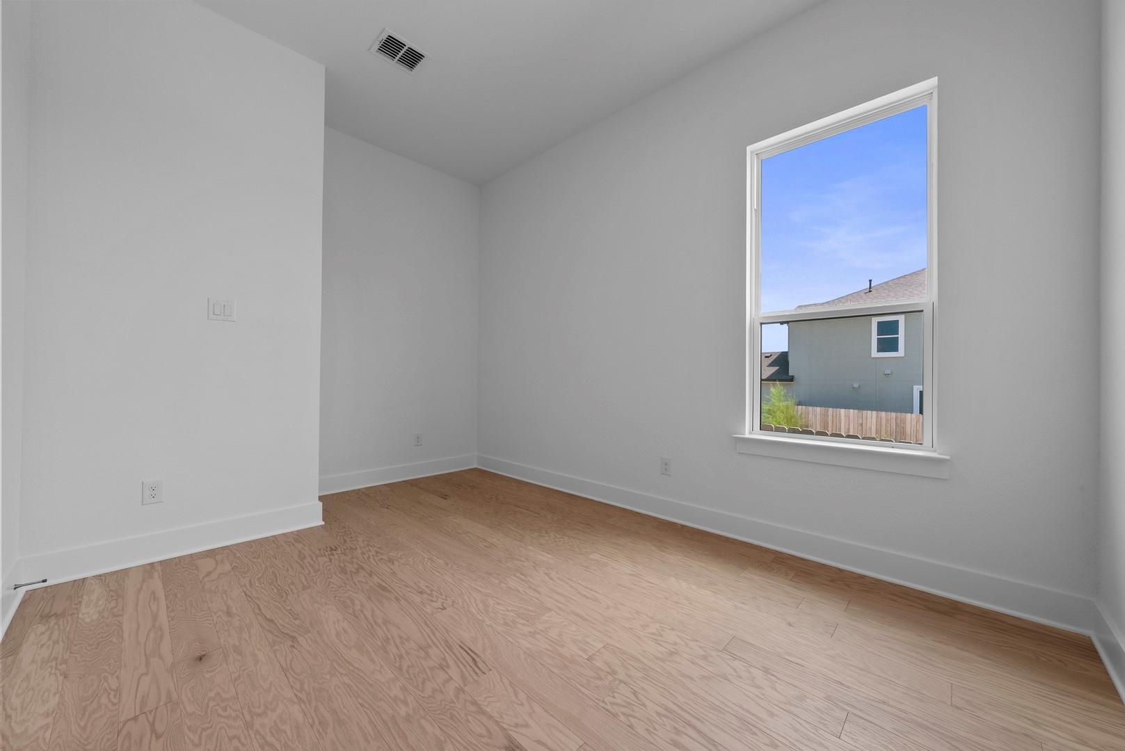 8520 Red Bottle Brush Rd, Lago Vista, TX 78645