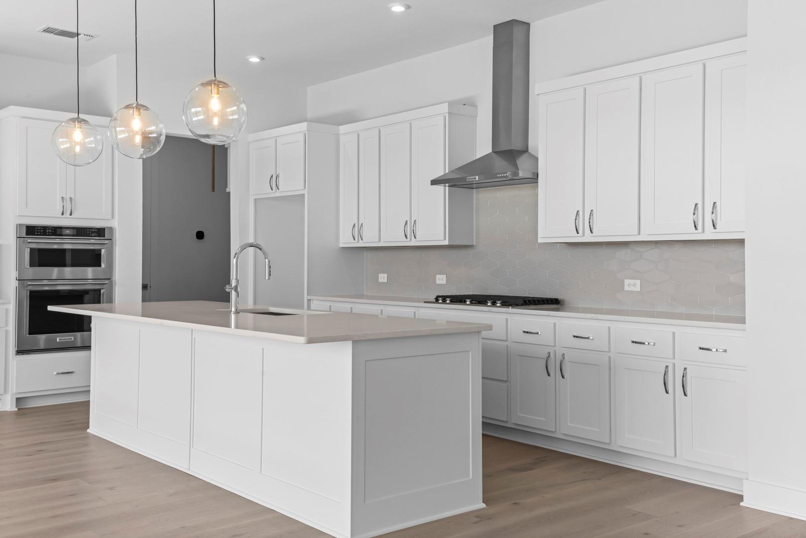 208 Irvine Pass, Liberty Hill, TX 78642