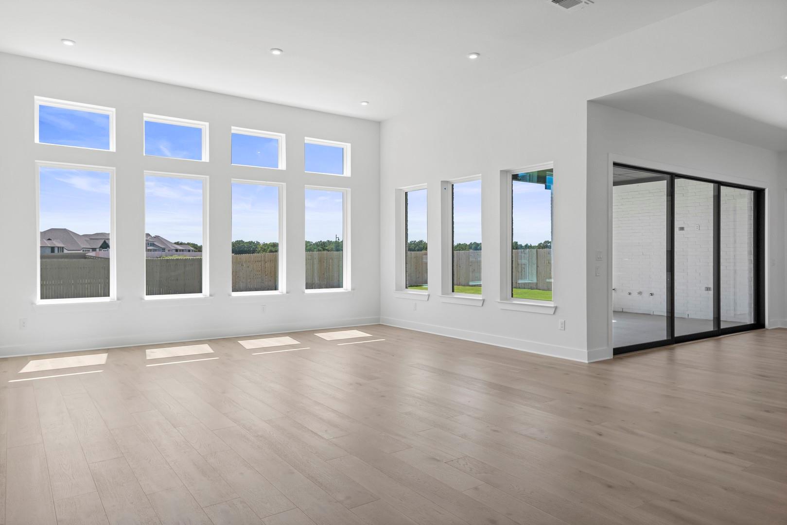 208 Irvine Pass, Liberty Hill, TX 78642