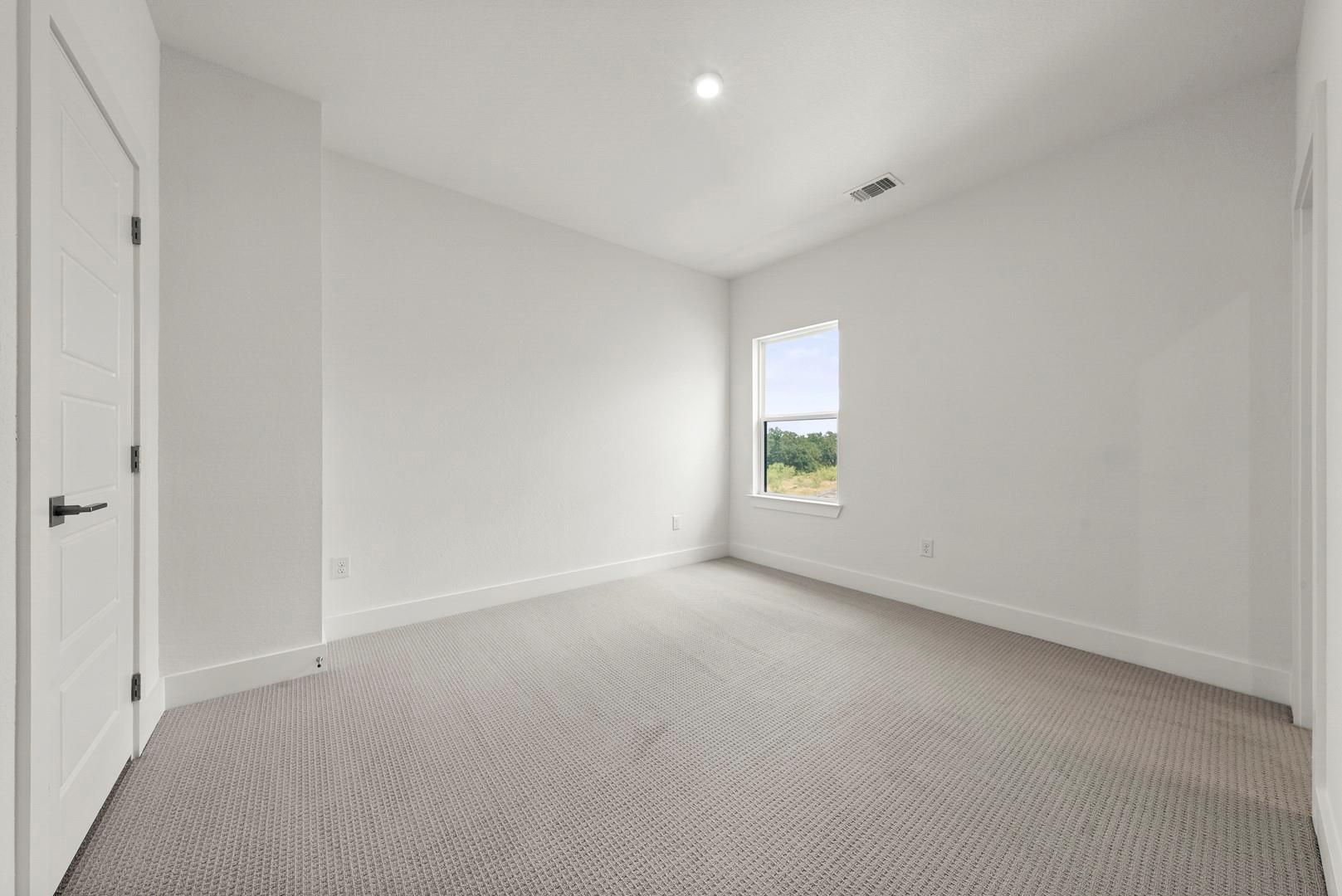 260 Reata Ridge Loop, Liberty Hill, TX 78642