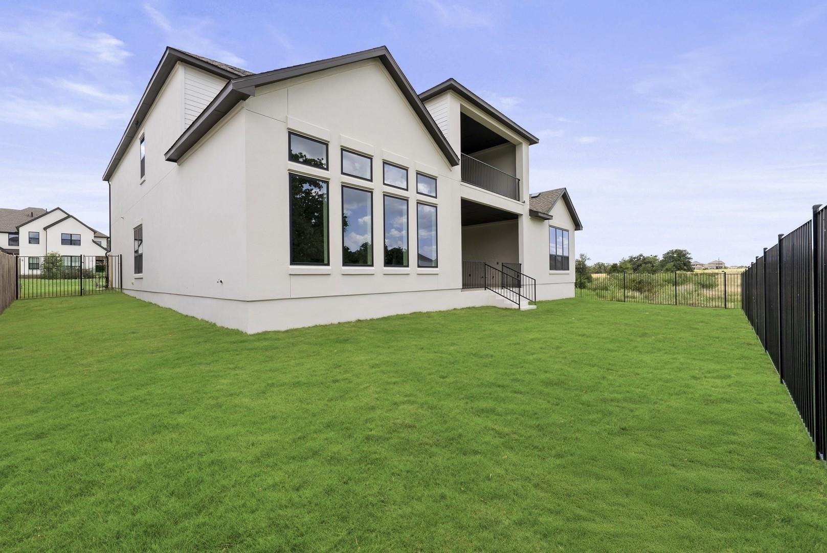 260 Reata Ridge Loop, Liberty Hill, TX 78642