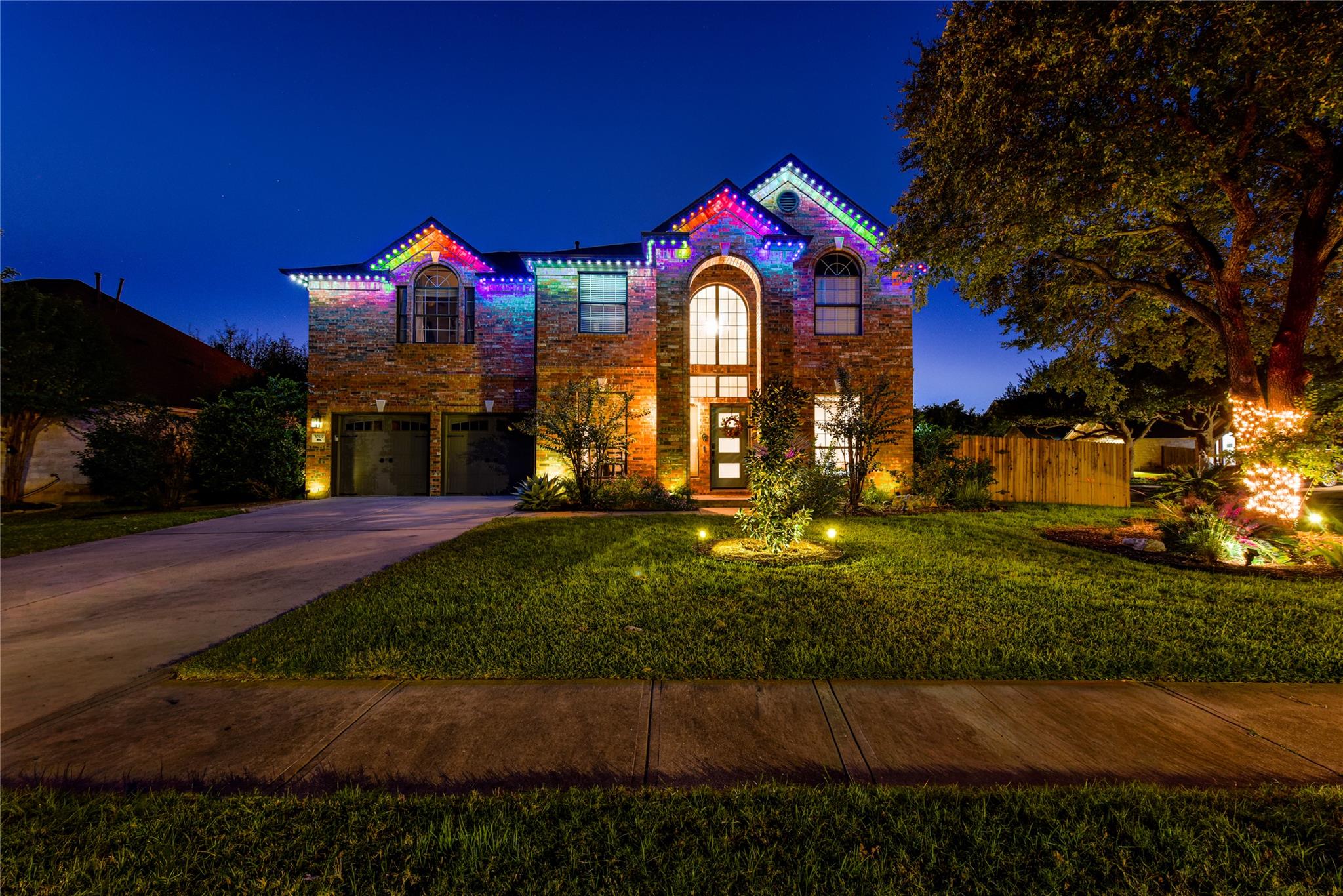 3219 Ash Glen Ln, Round Rock, TX 78681