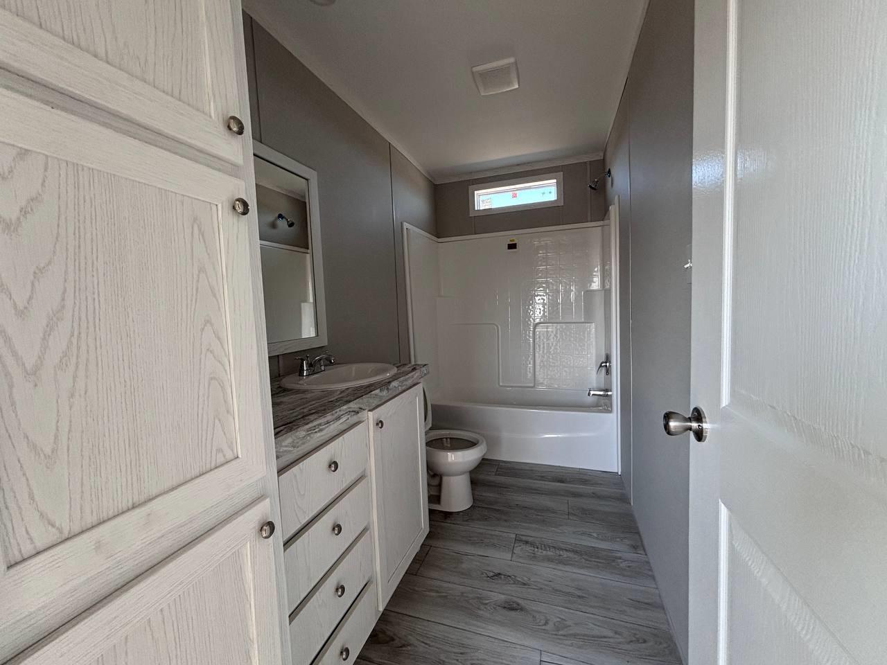 1061 Gale Dr, Salado, TX 76571