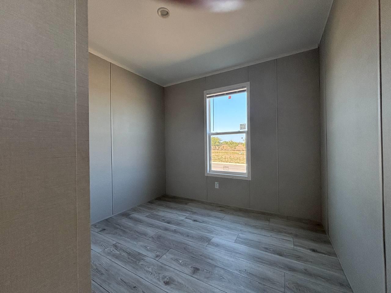 1061 Gale Dr, Salado, TX 76571