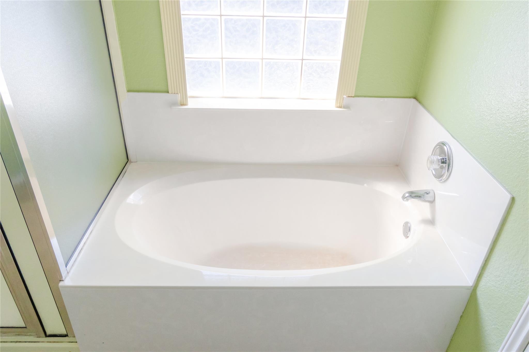 15224 Sarahs Creek Dr, Pflugerville, TX 78660