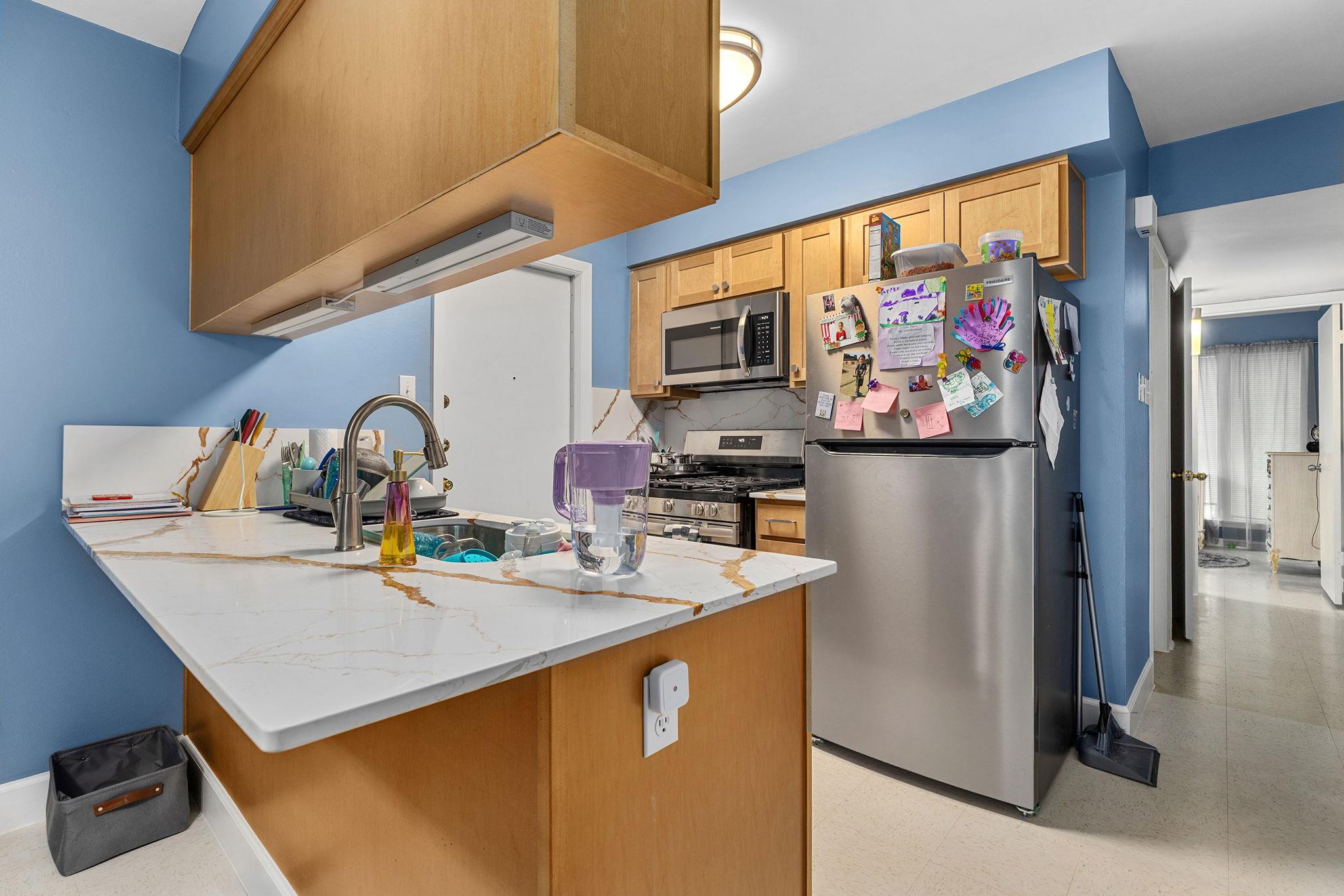 7001 Cooper Ln, Austin, TX 78745