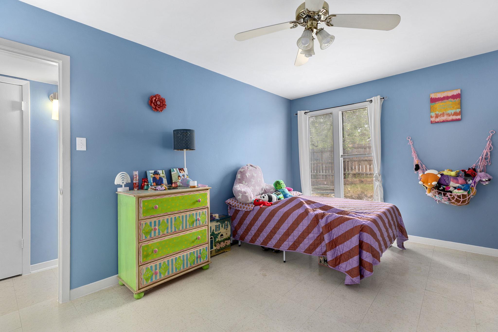 7001 Cooper Ln, Austin, TX 78745