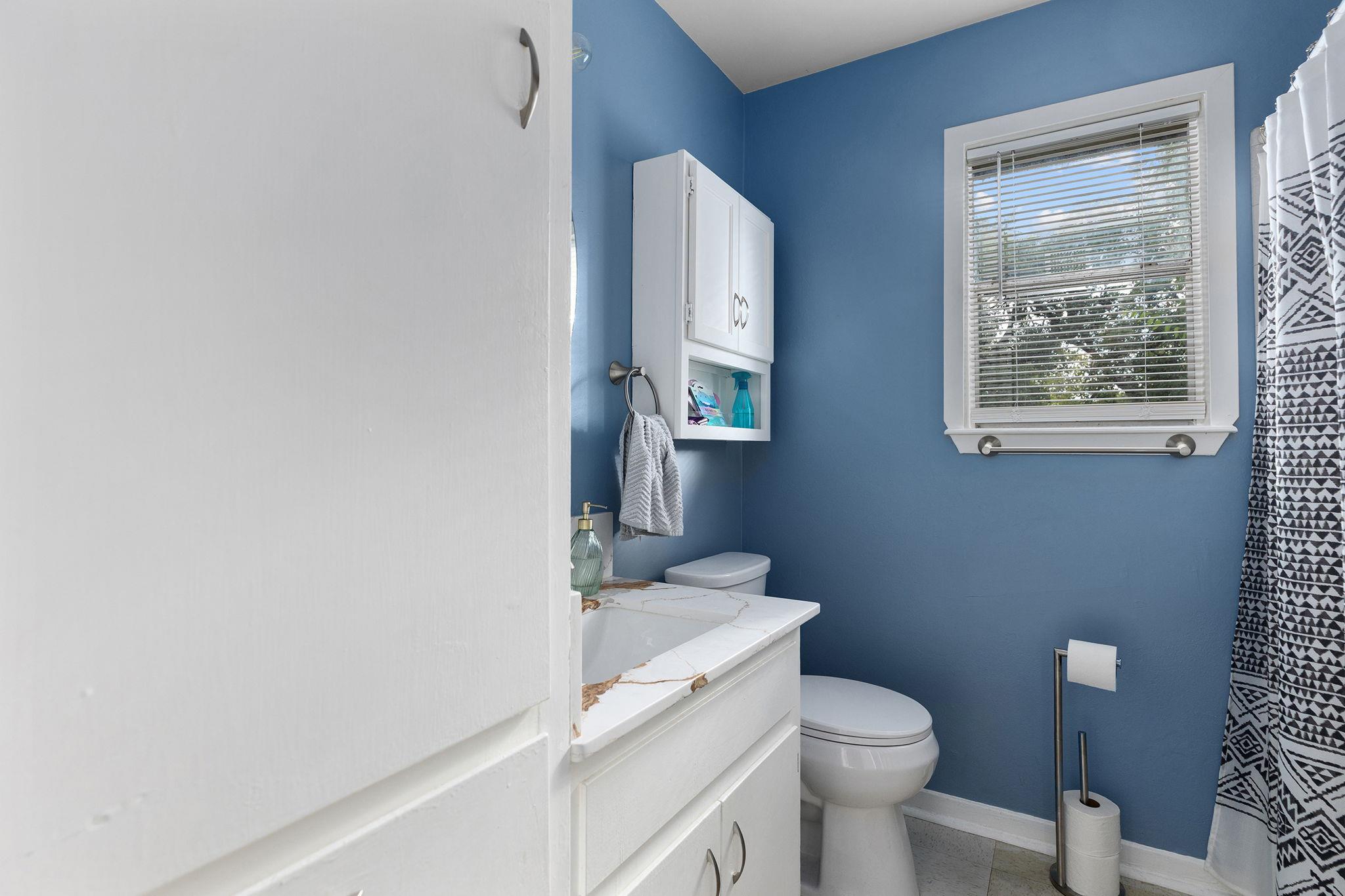 7001 Cooper Ln, Austin, TX 78745