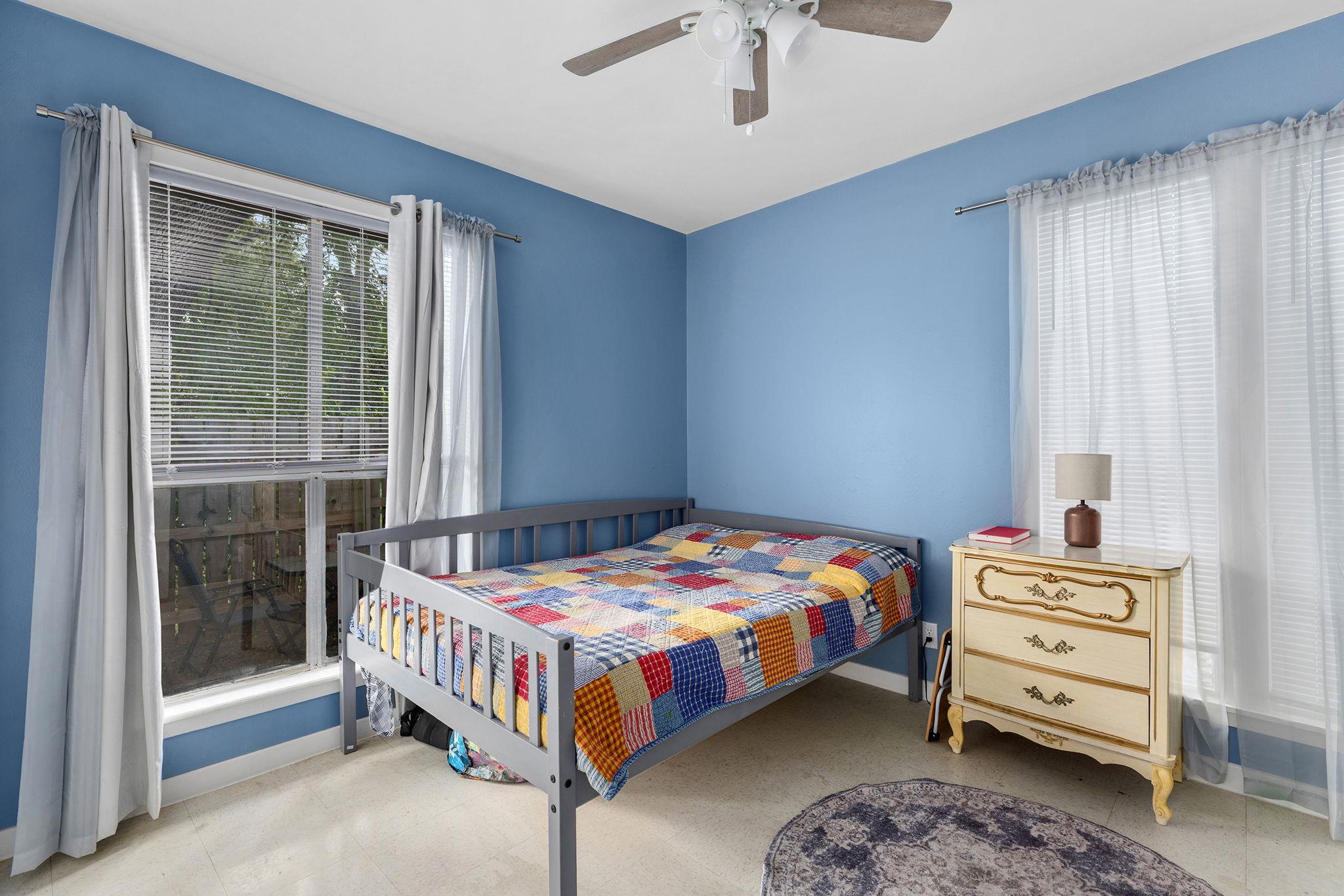 7001 Cooper Ln, Austin, TX 78745