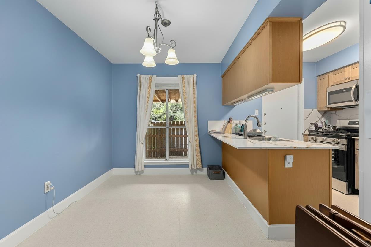 7001 Cooper Ln, Austin, TX 78745