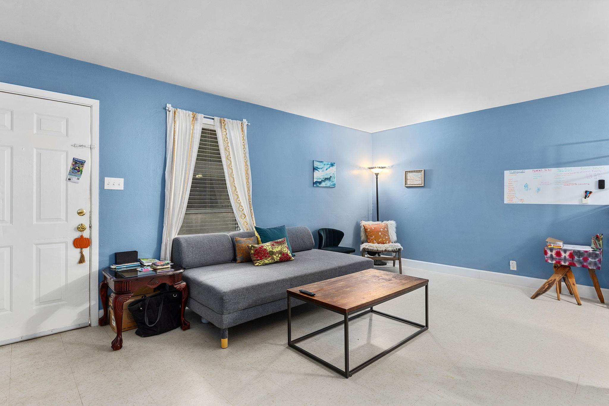 7001 Cooper Ln, Austin, TX 78745