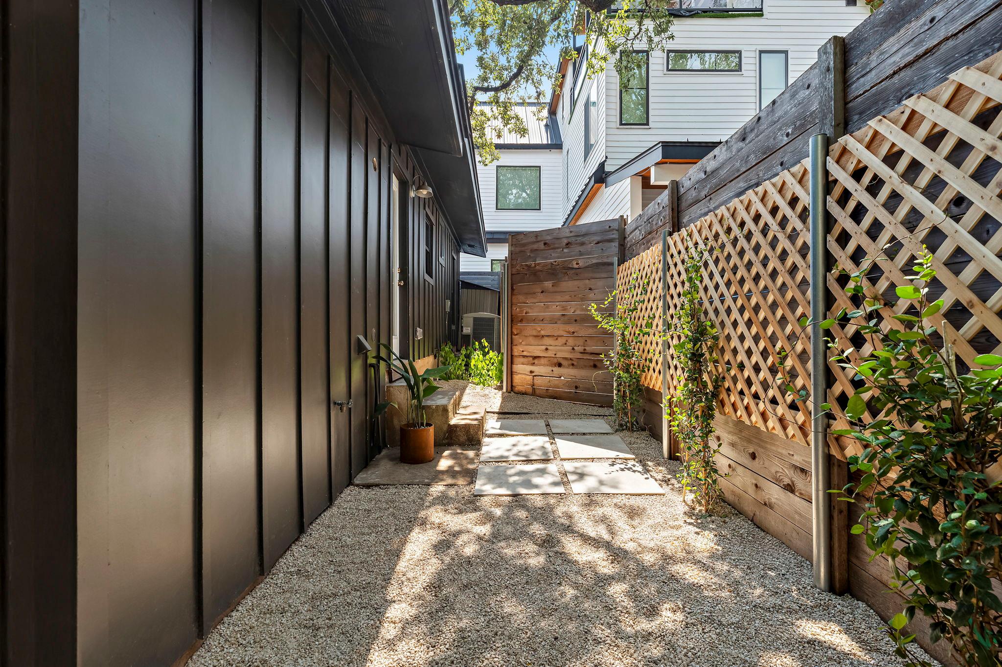 2800 South 4th St, Austin, TX 78704