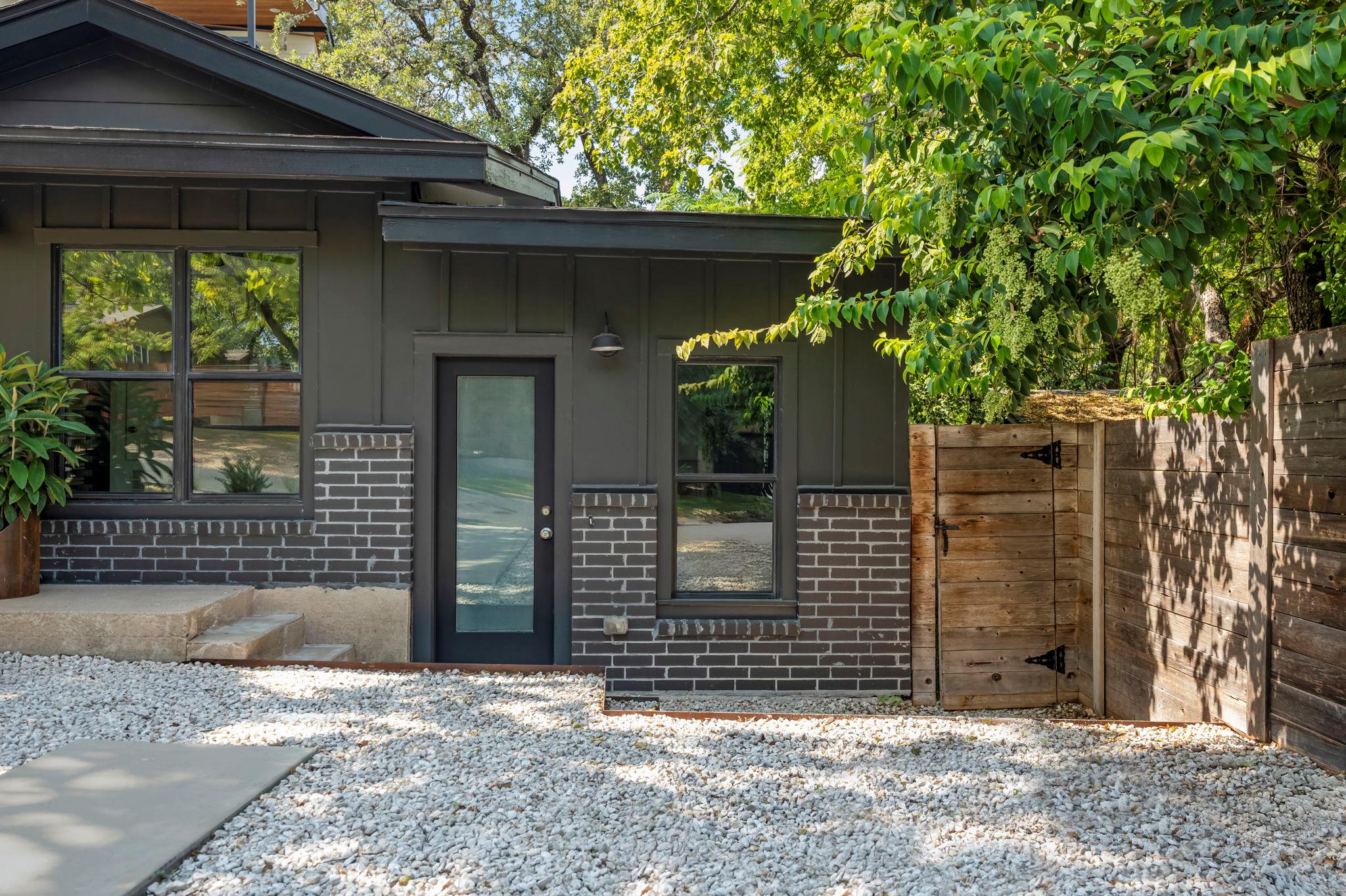 2800 South 4th St, Austin, TX 78704