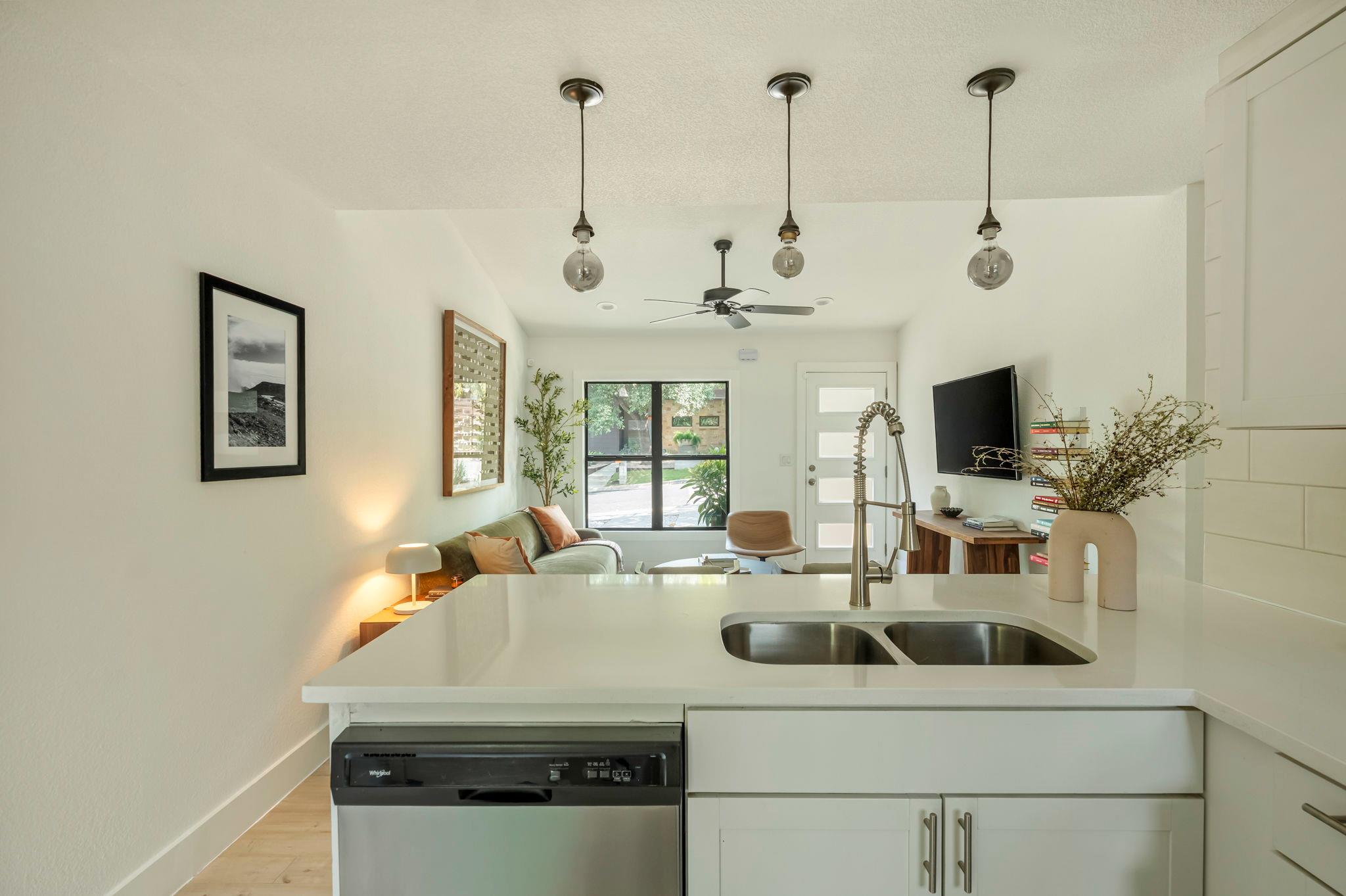 2800 South 4th St, Austin, TX 78704