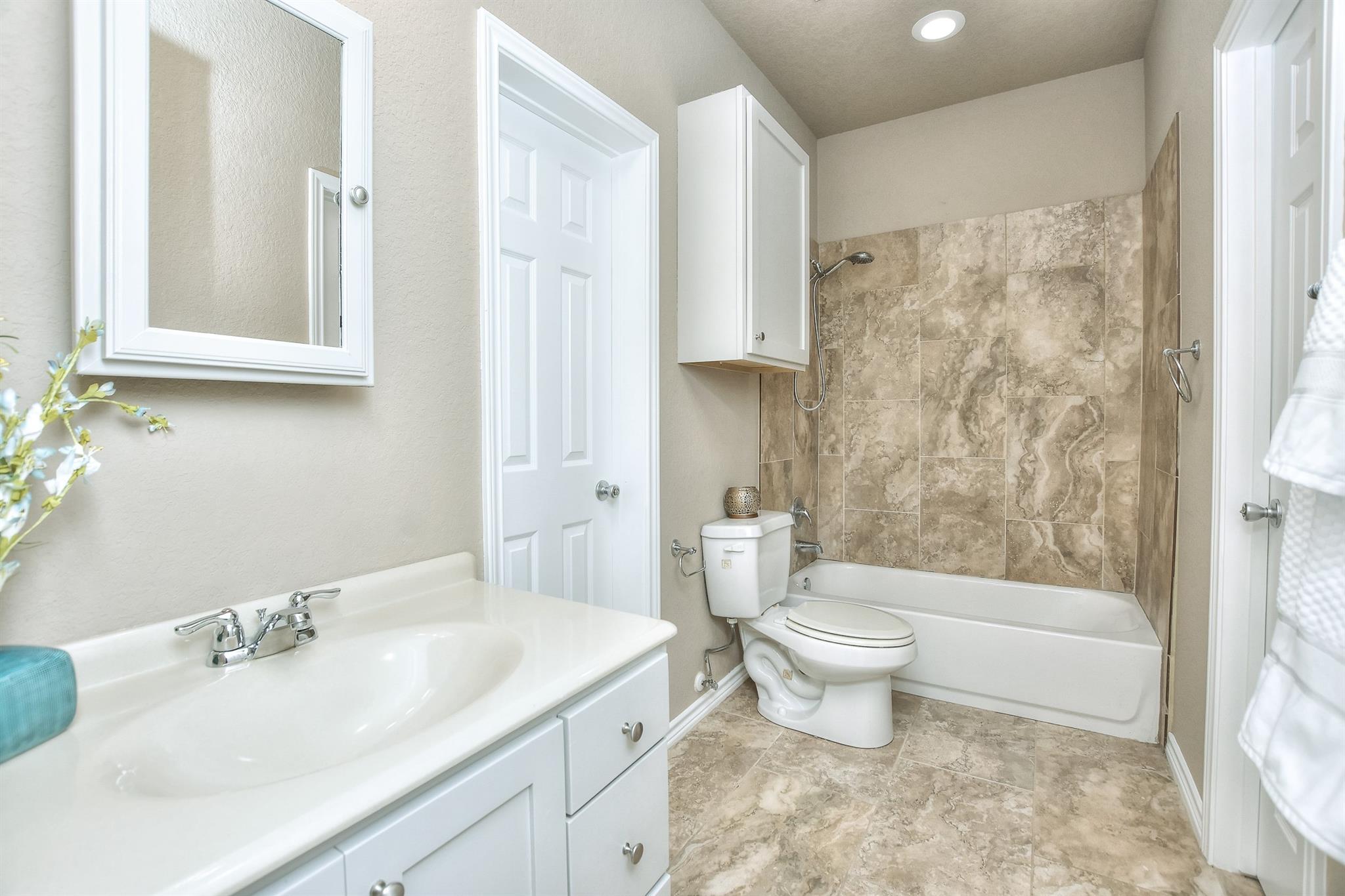 1504 Wroxton Way, Round Rock, TX 78664