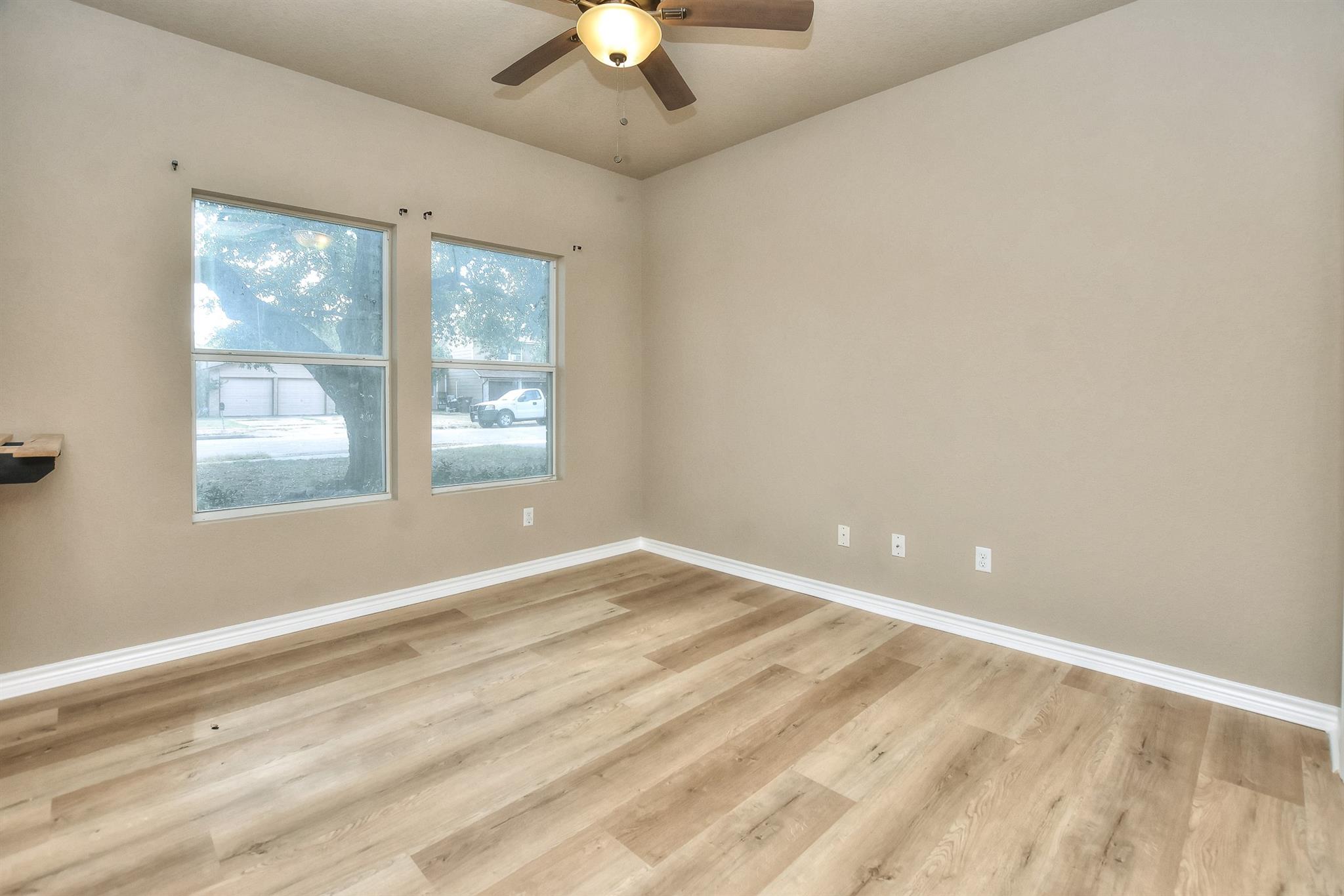 1504 Wroxton Way, Round Rock, TX 78664