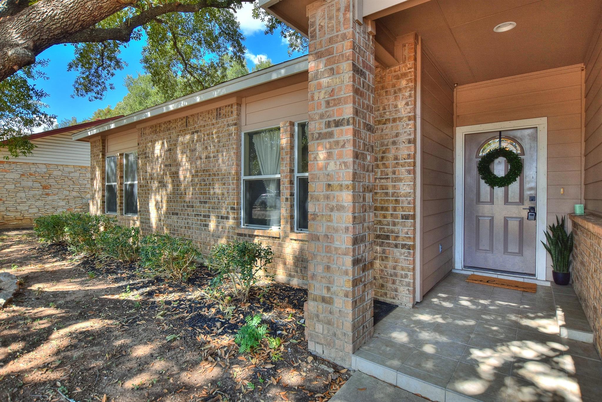 1504 Wroxton Way, Round Rock, TX 78664