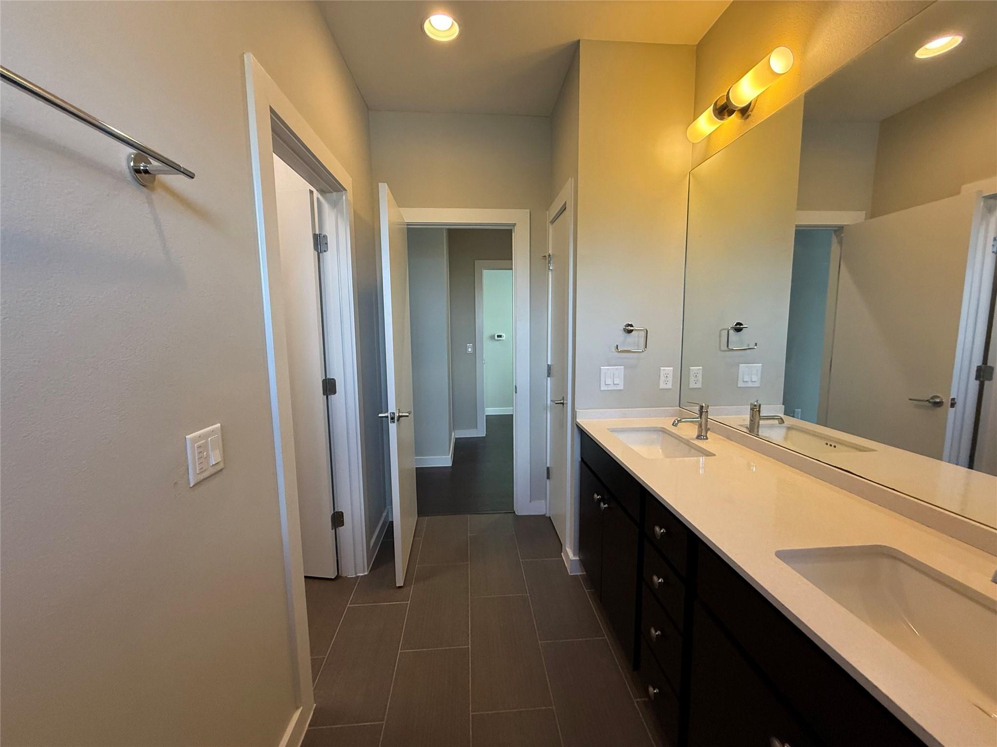 301 W Stassney Ln # 19, Austin, TX 78745